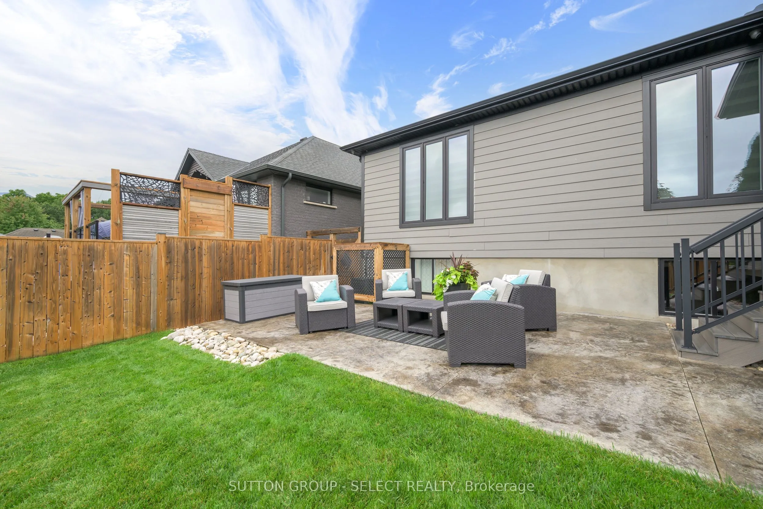 697 Barker Street