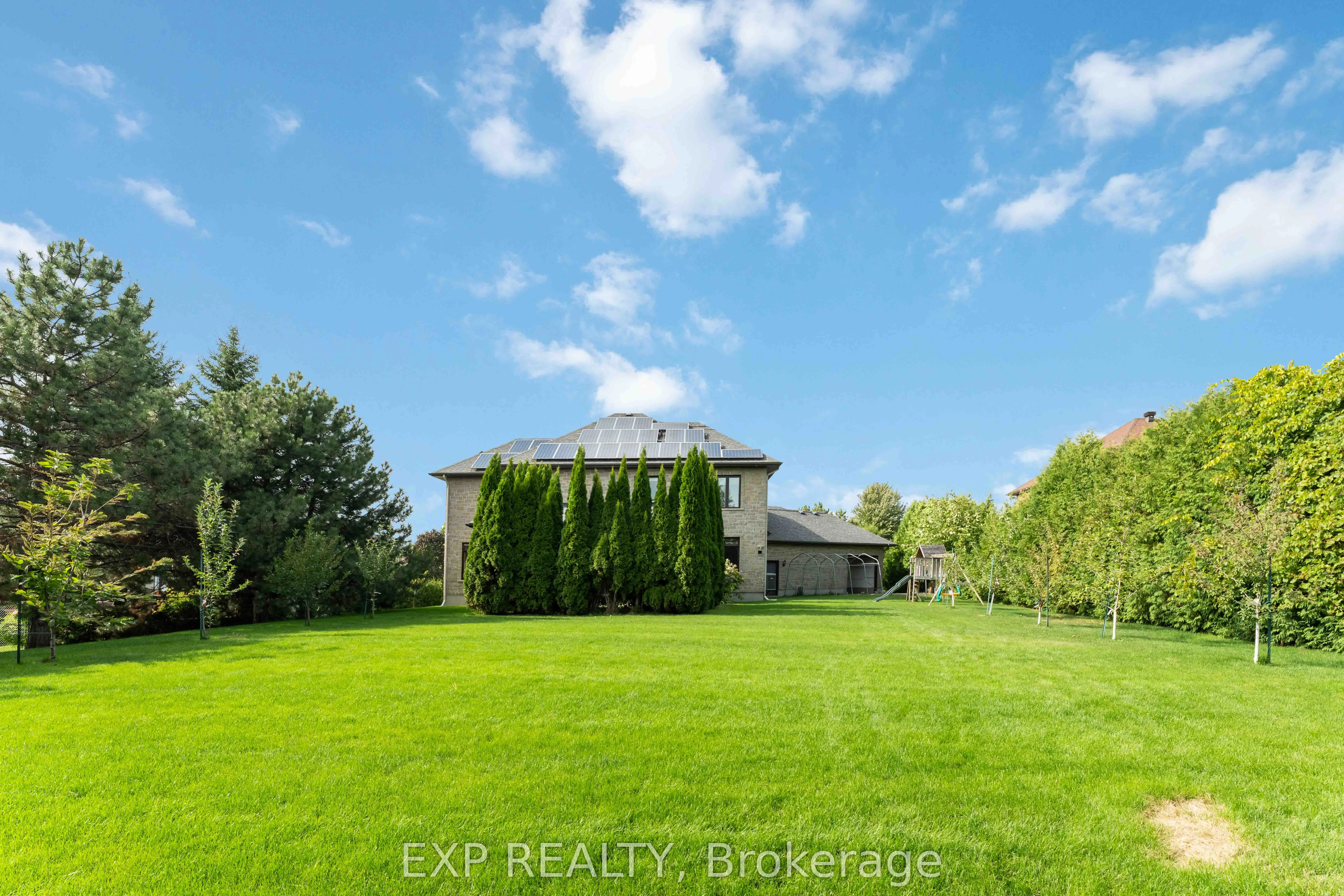 6984 LAKES PARK Drive