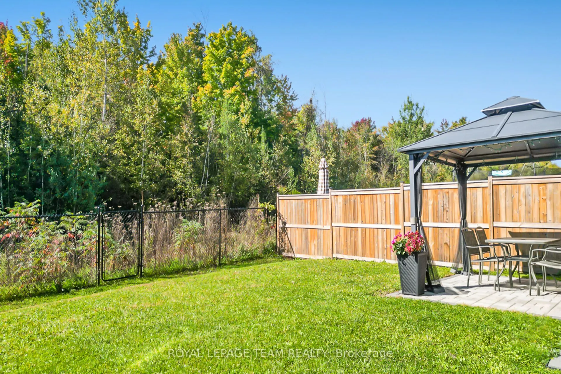 3202 Harvester Crescent
