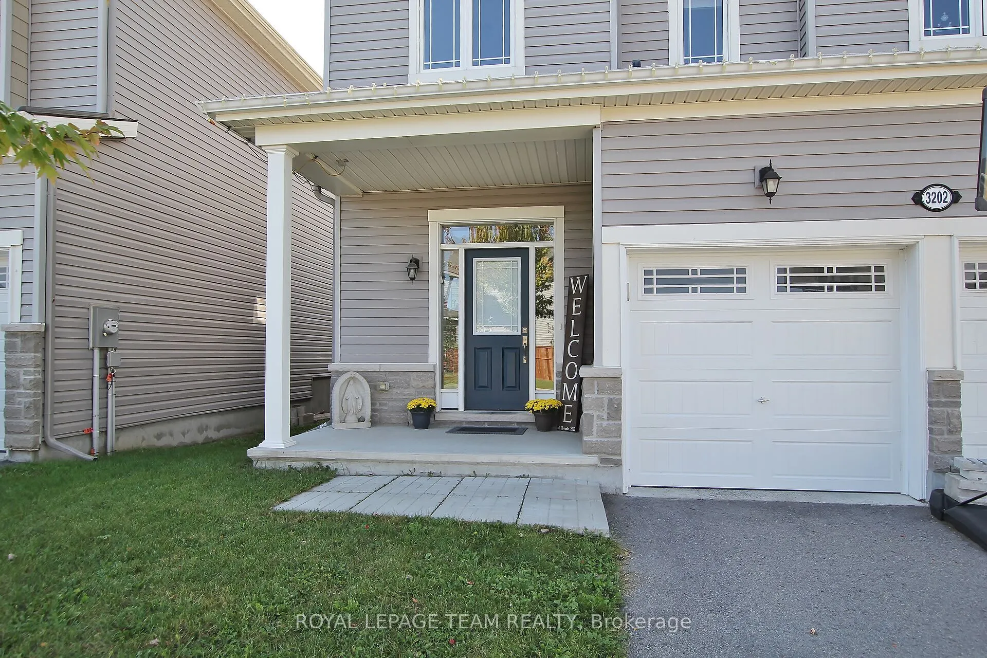 3202 Harvester Crescent