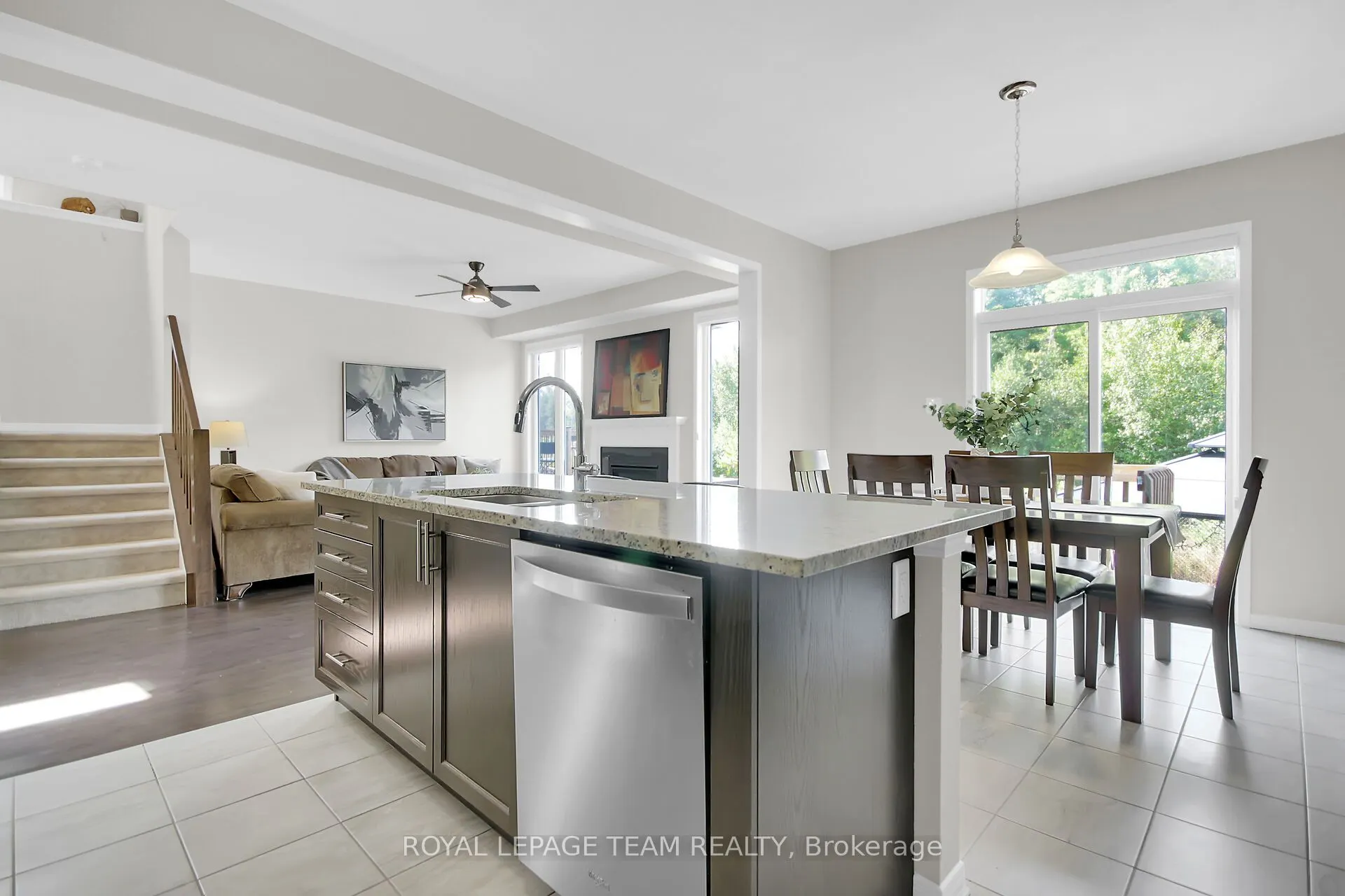 3202 Harvester Crescent