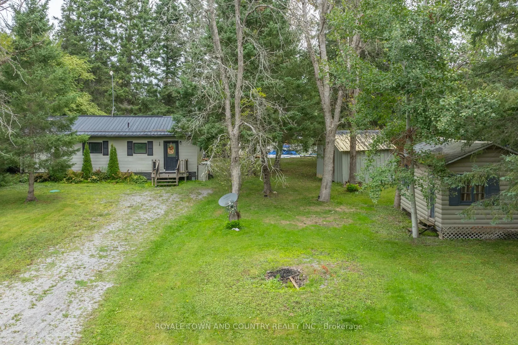 82 Riverbank Road