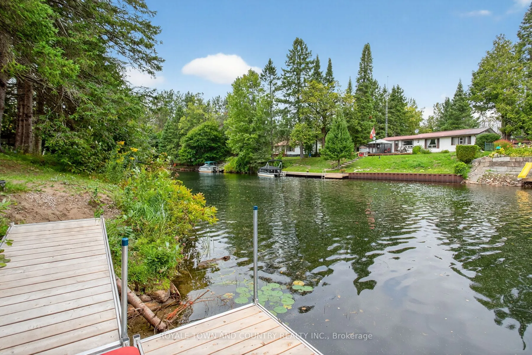 82 Riverbank Road