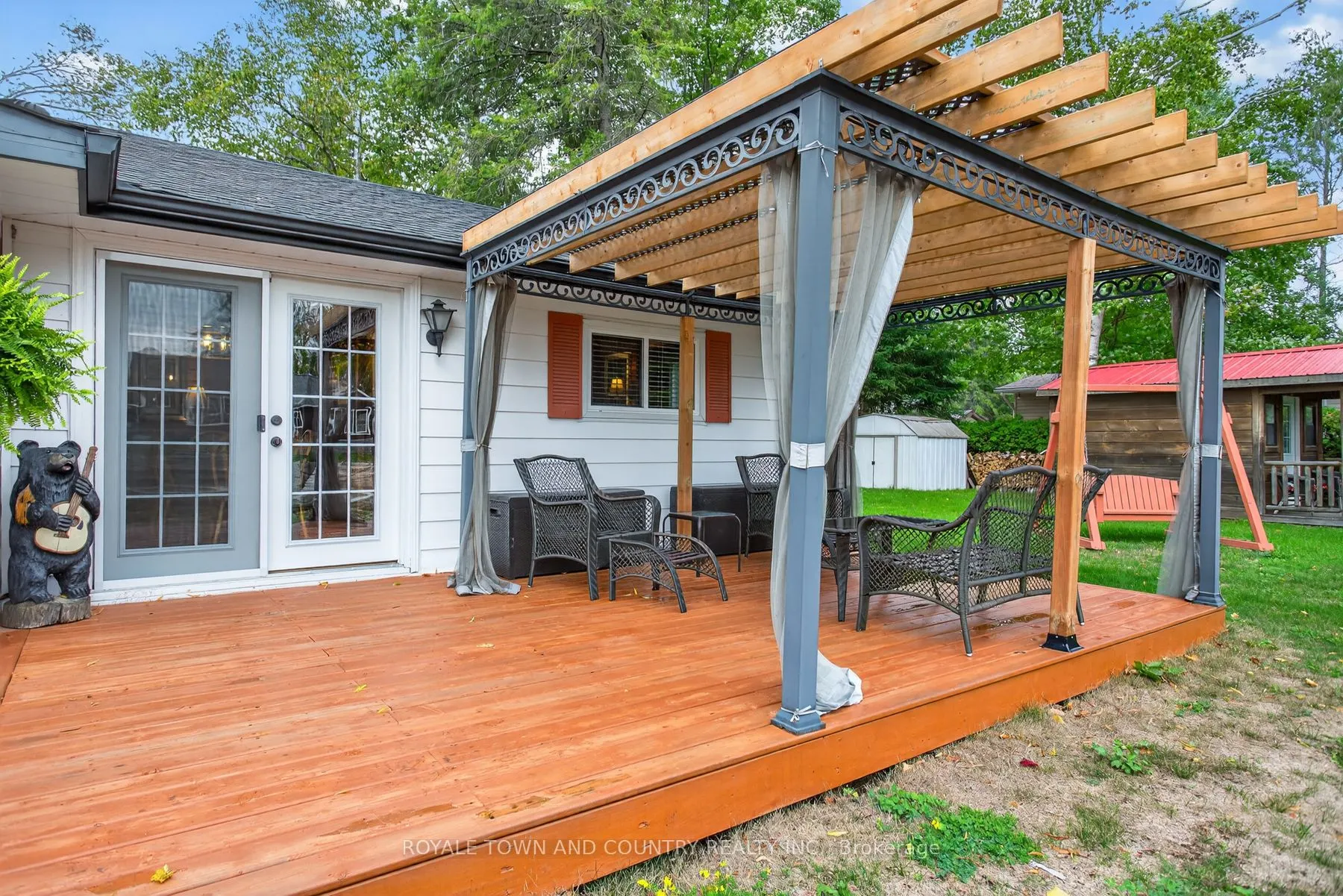 27 CEDARPLANK Road