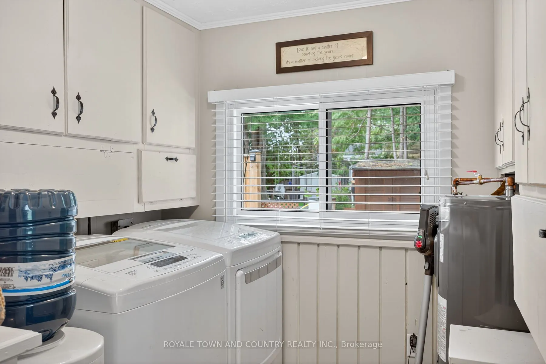 27 CEDARPLANK Road