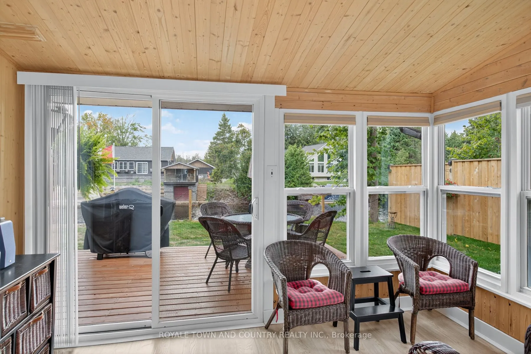 27 CEDARPLANK Road