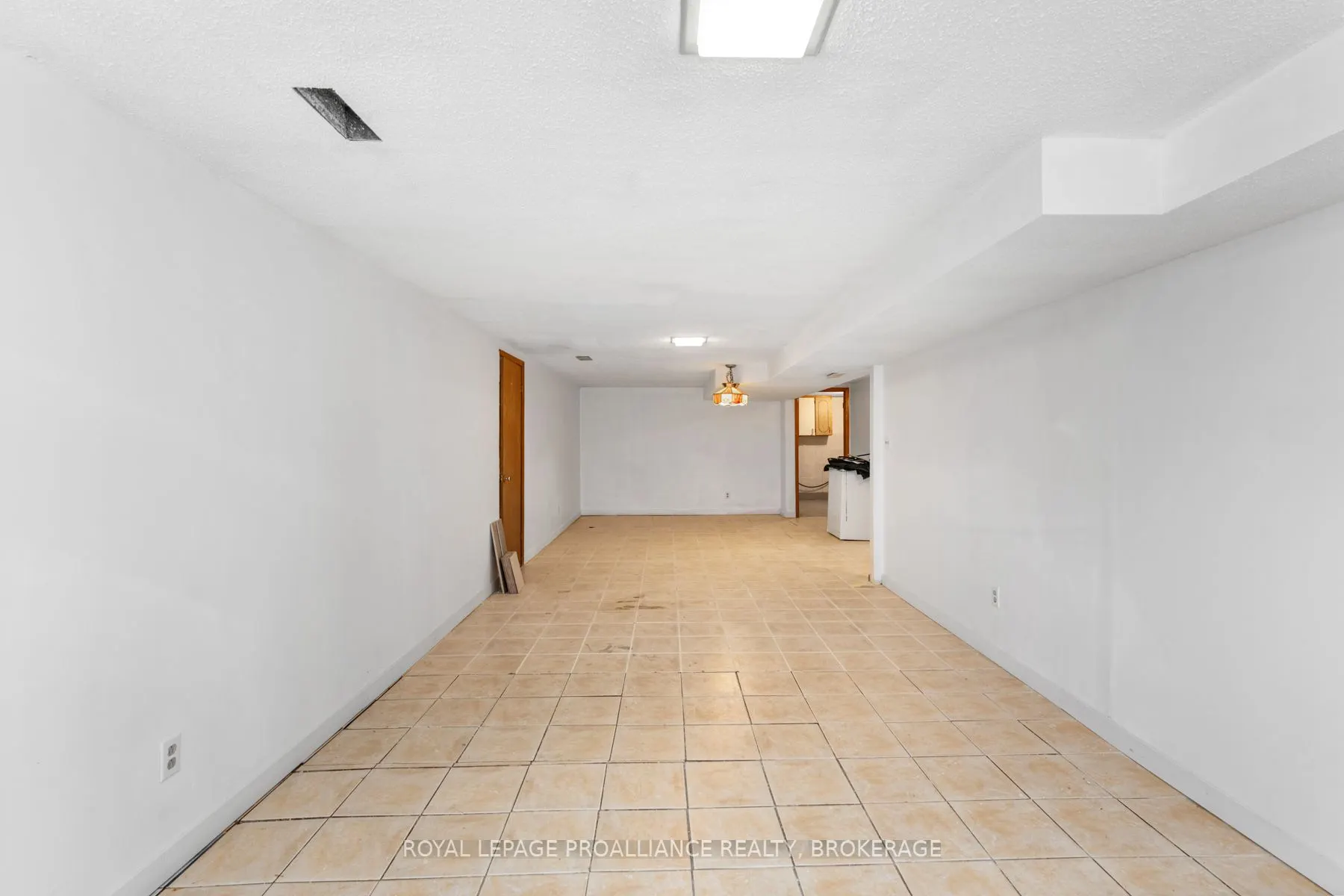 5 Armour Crescent