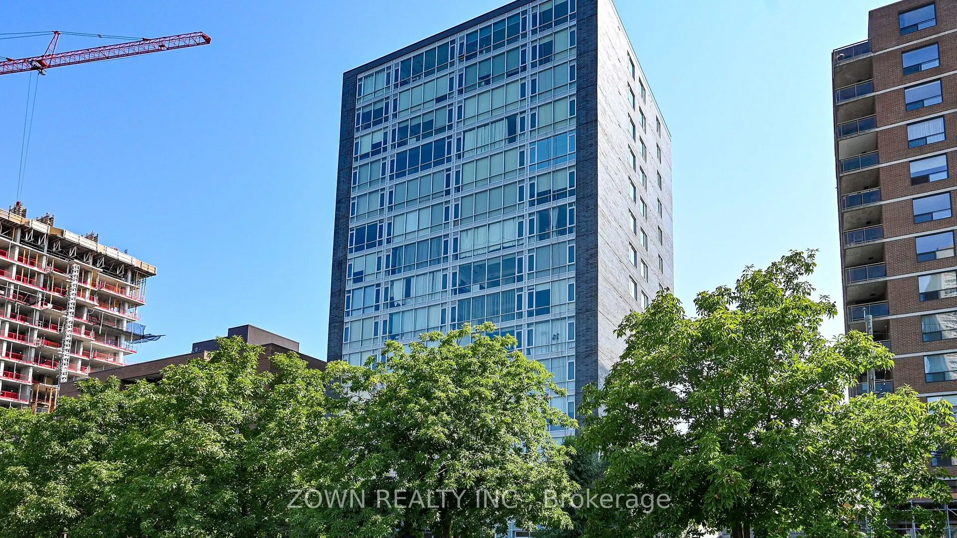 201 PARKDALE Avenue, #807