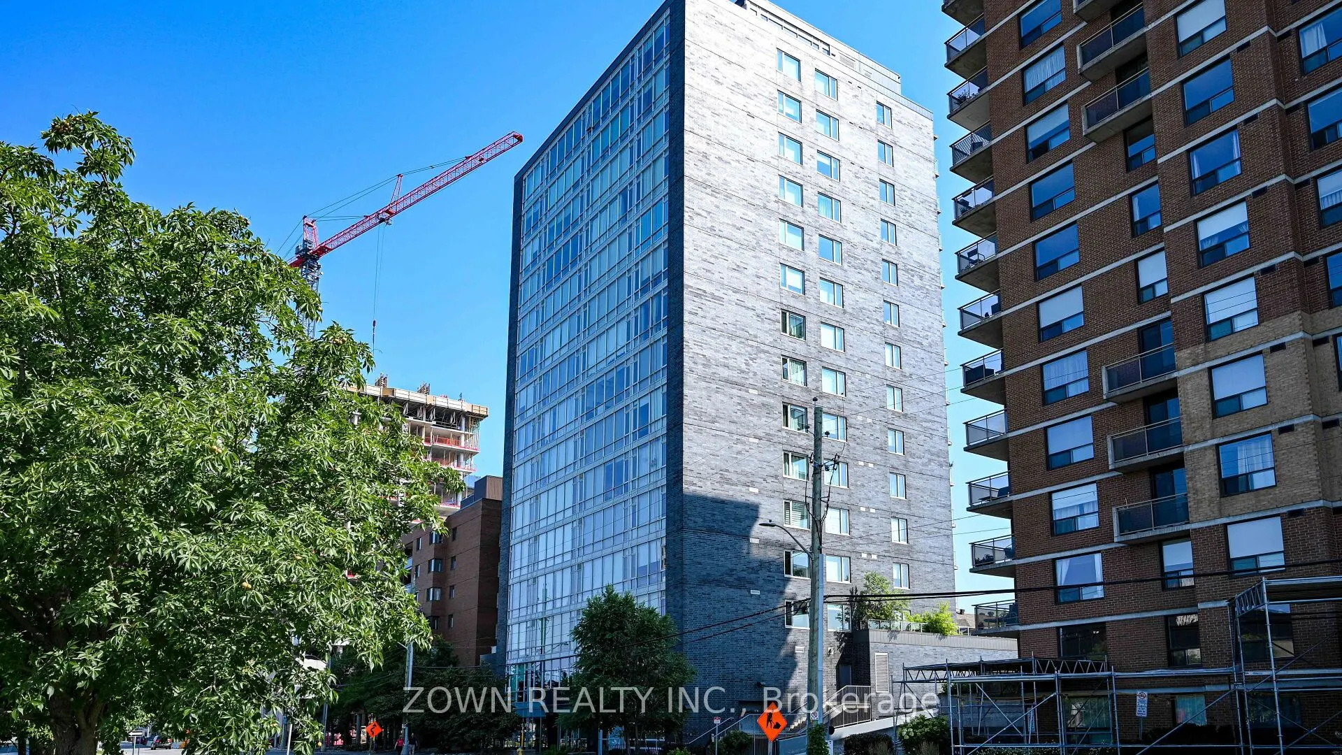 201 PARKDALE Avenue, #807