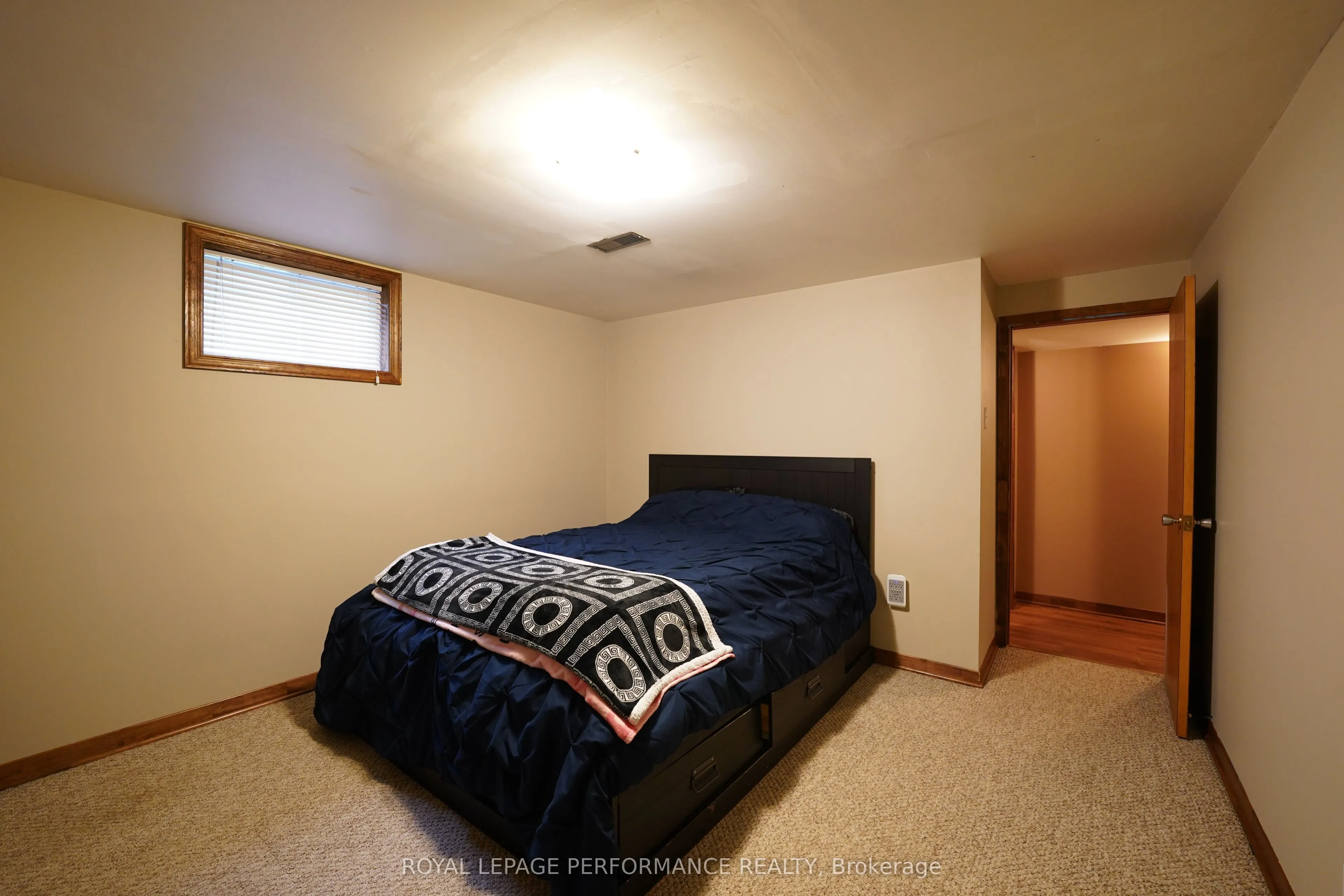 808 Carleton Street