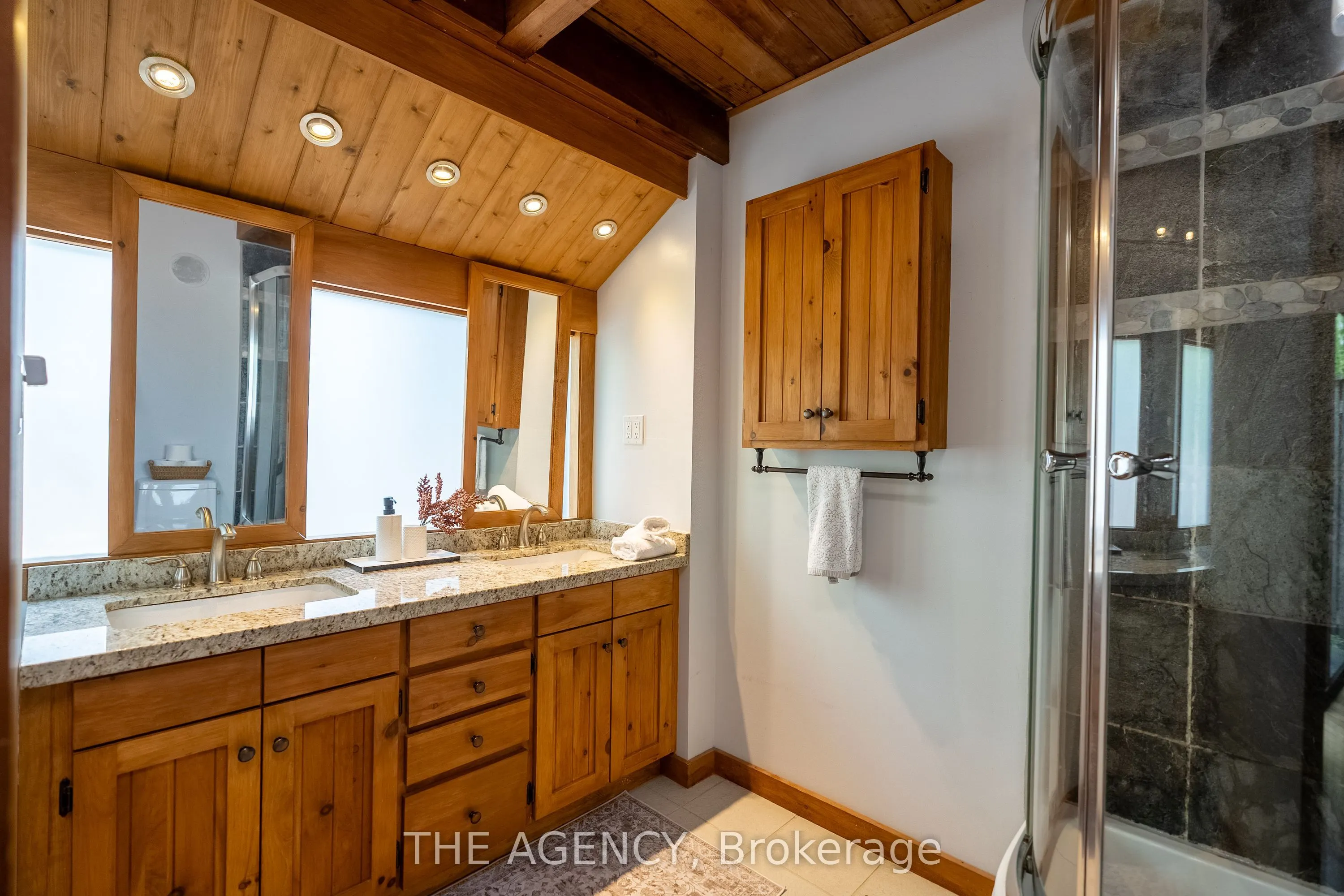 45 Pinetree Road