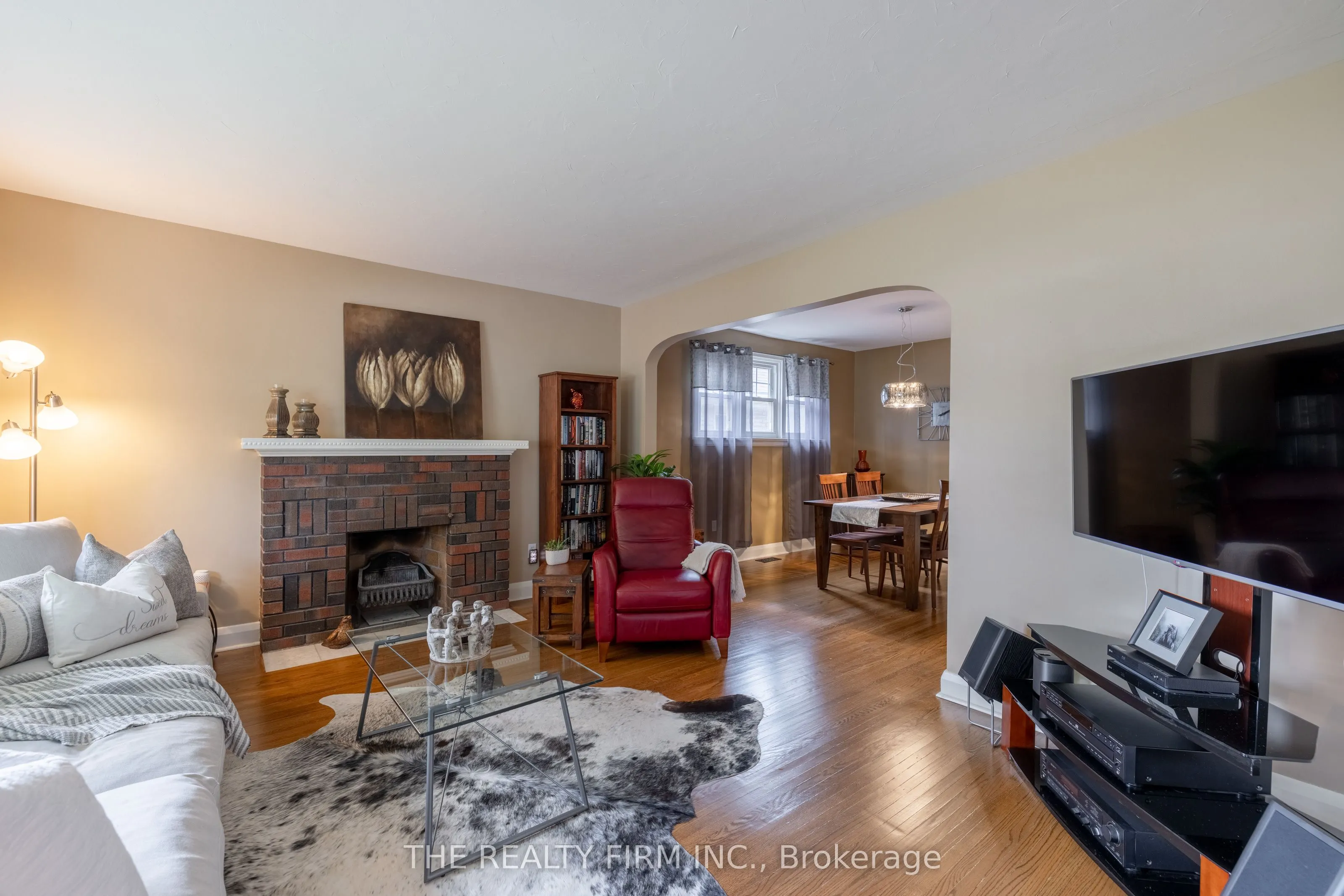 384 Spruce Street