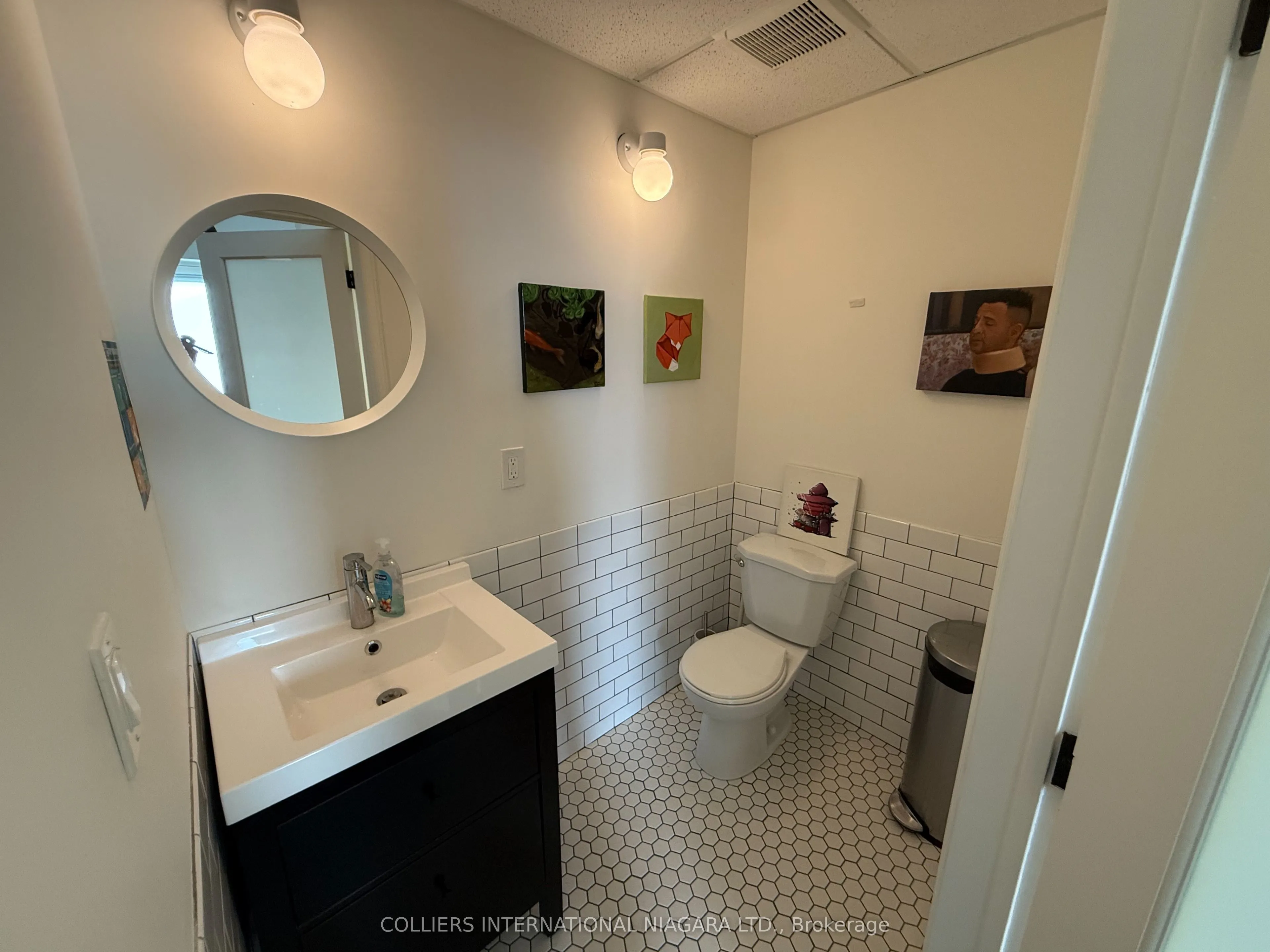 28 Front Street S, #2nd & 3rd Floor