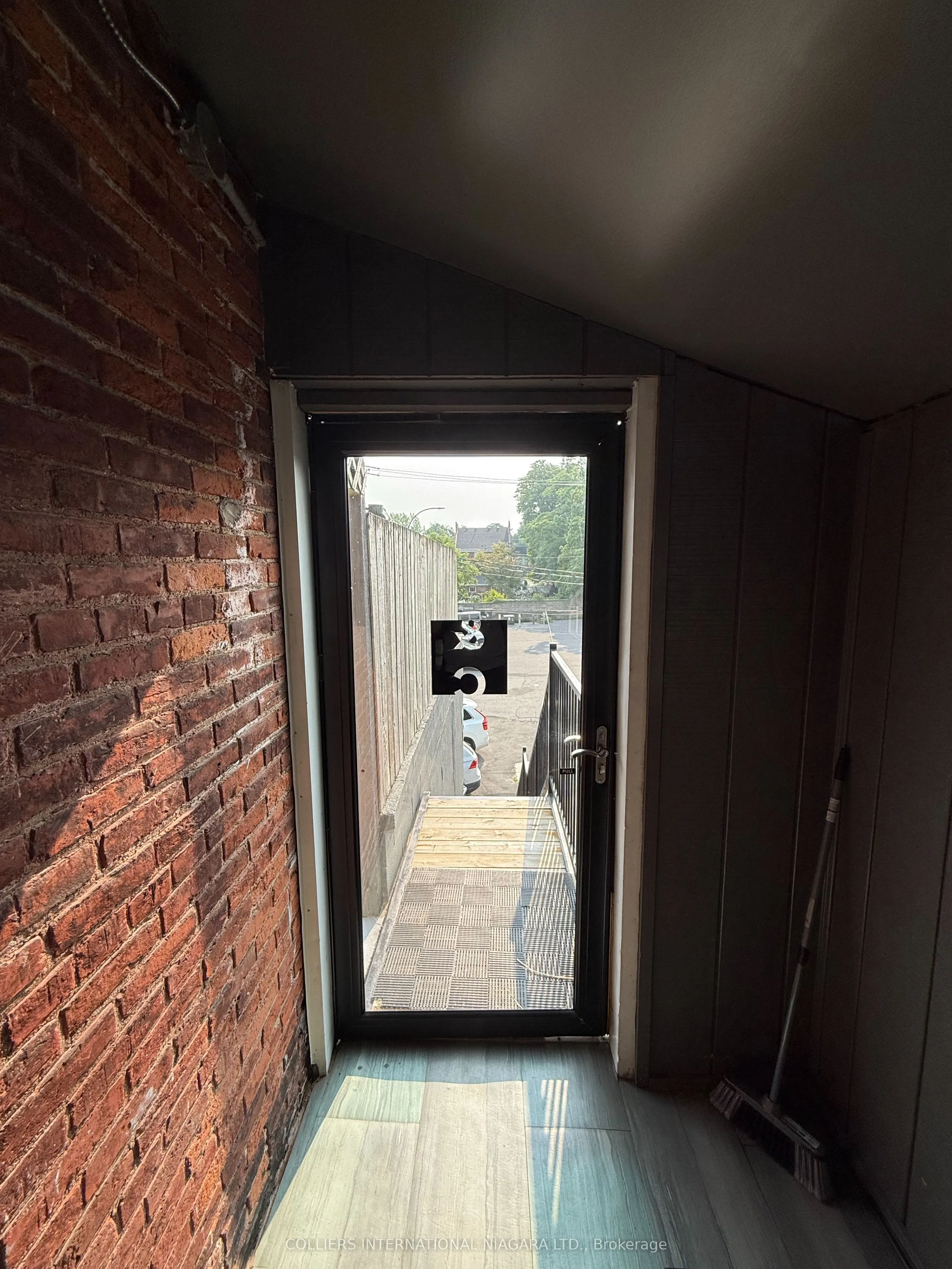 28 Front Street S, #2nd & 3rd Floor