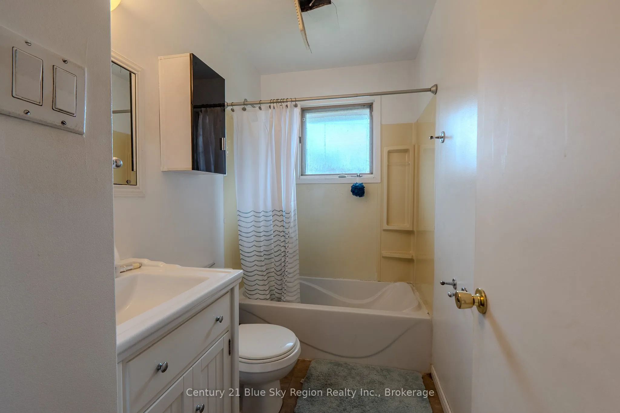 23 Strathcona Drive