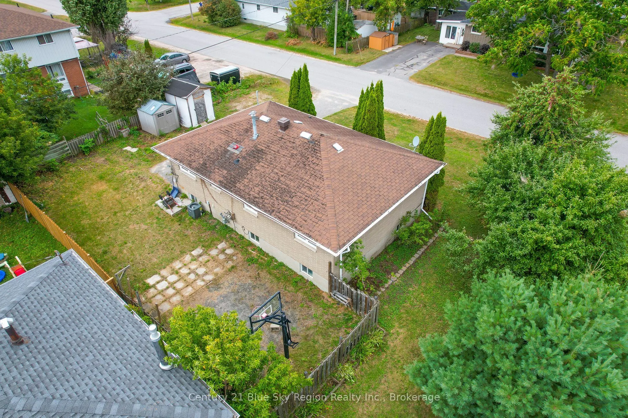 23 Strathcona Drive