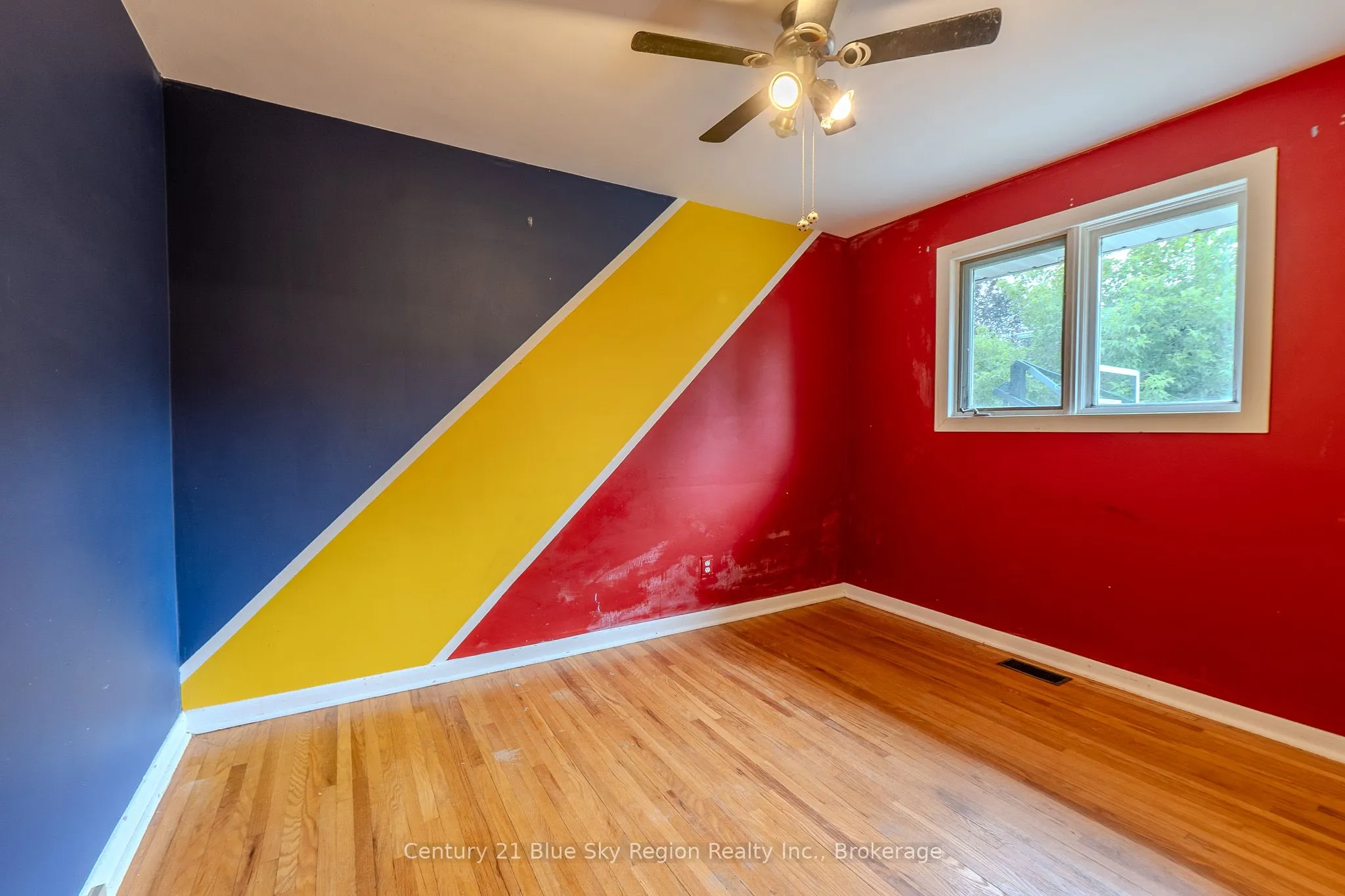 23 Strathcona Drive