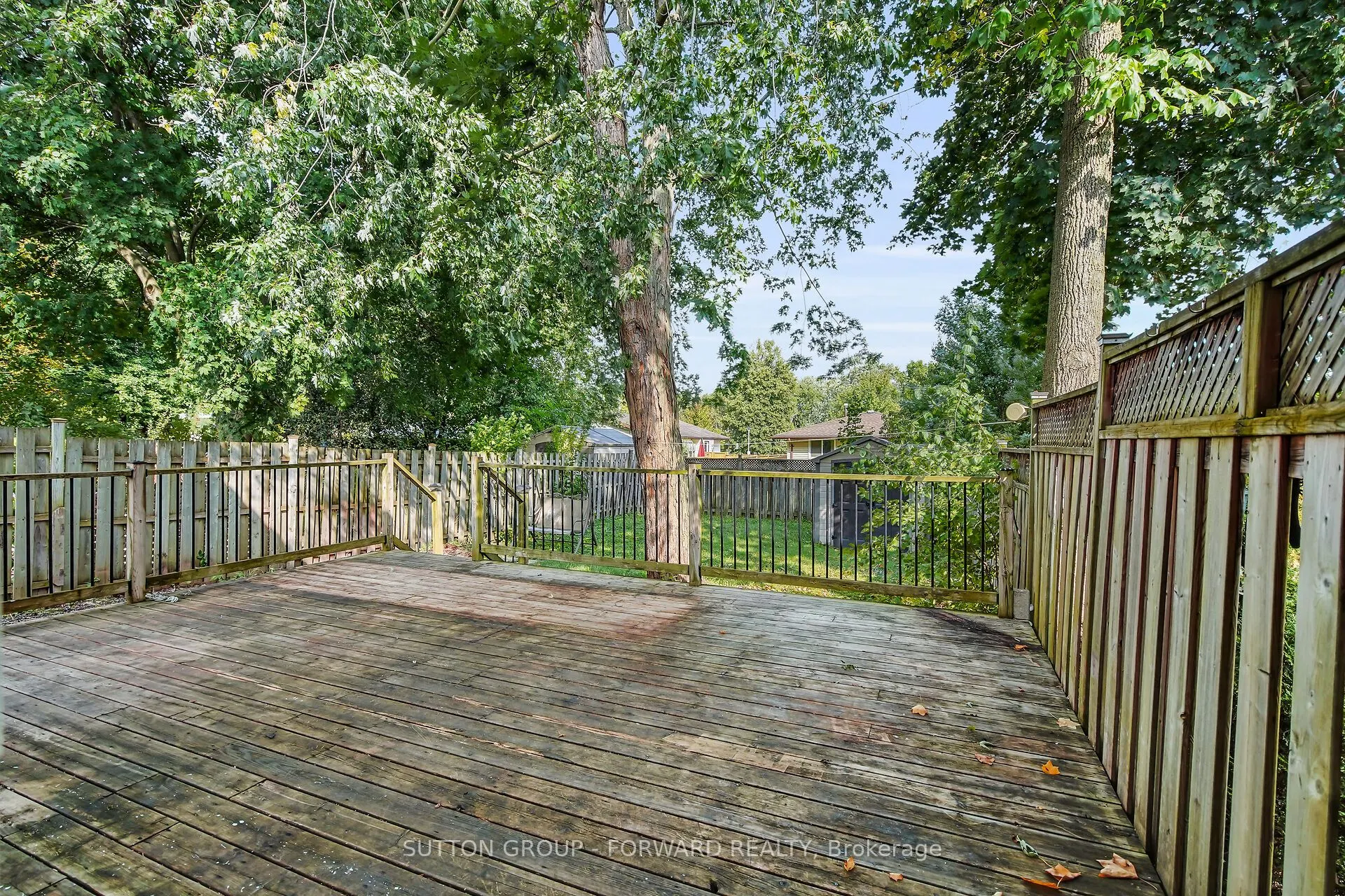 12 Inverary Road