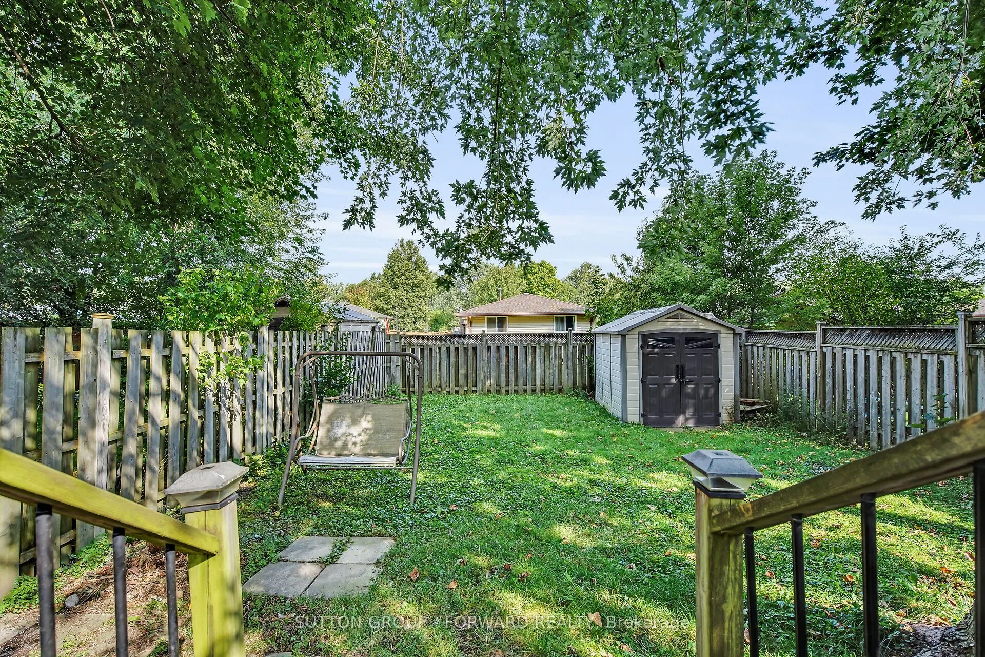 12 Inverary Road