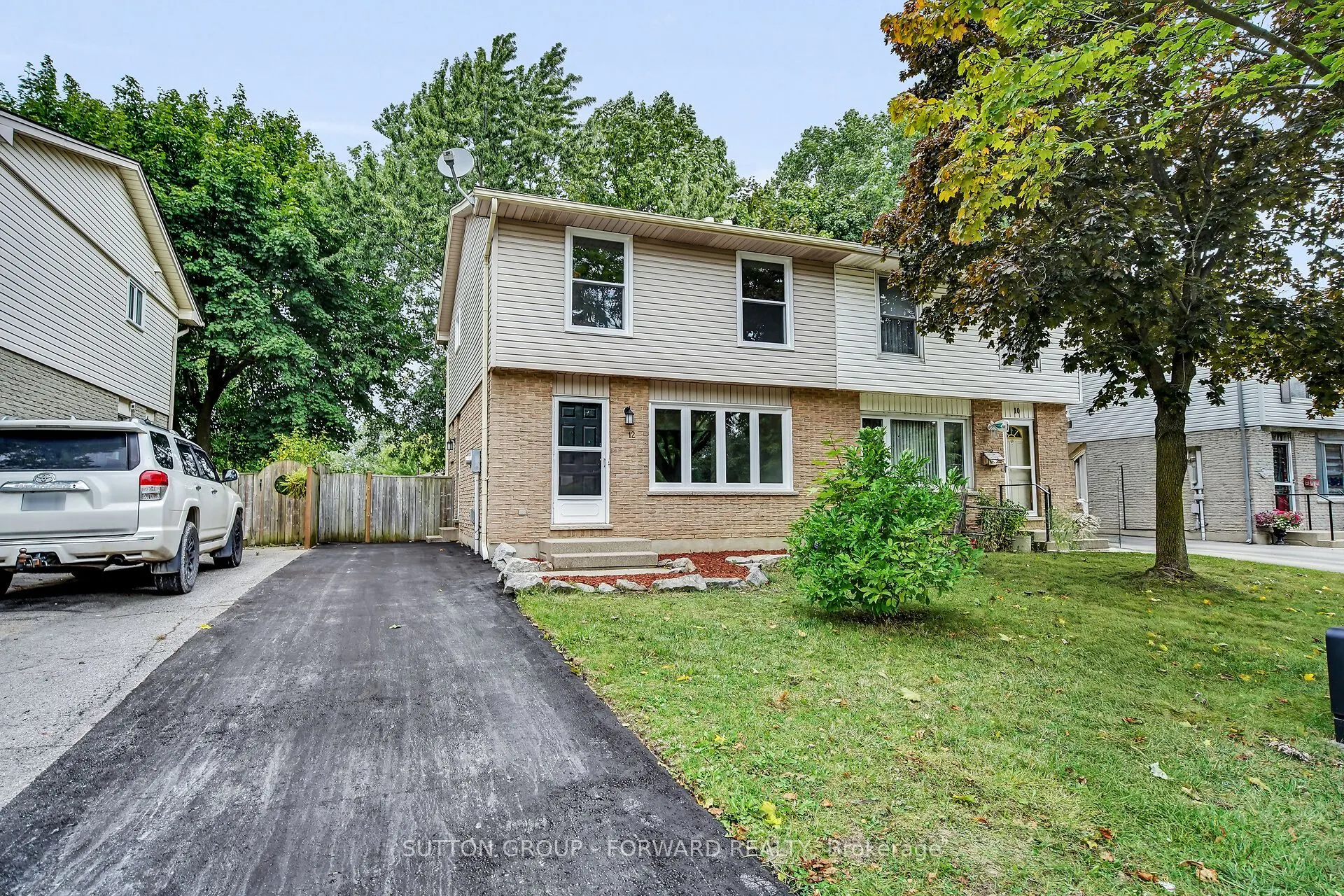 12 Inverary Road