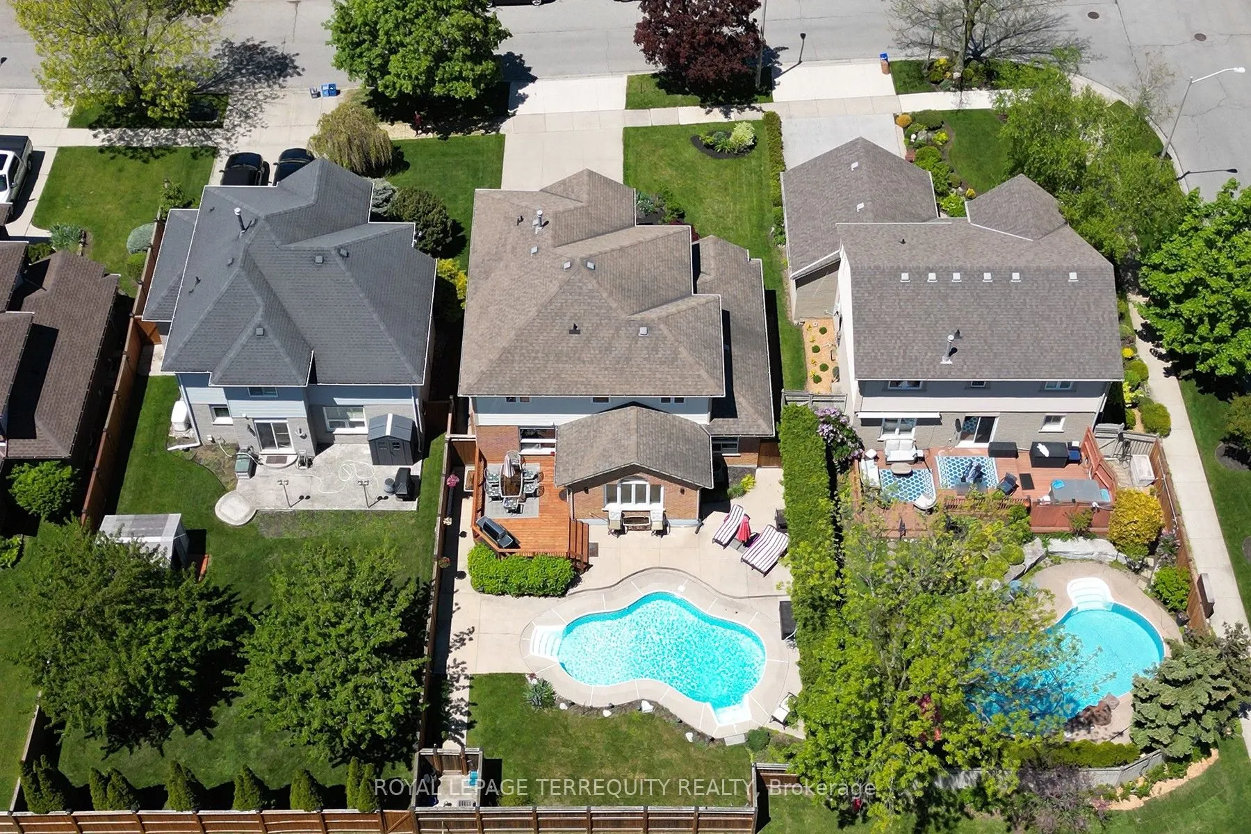 3 Riviera Ridge