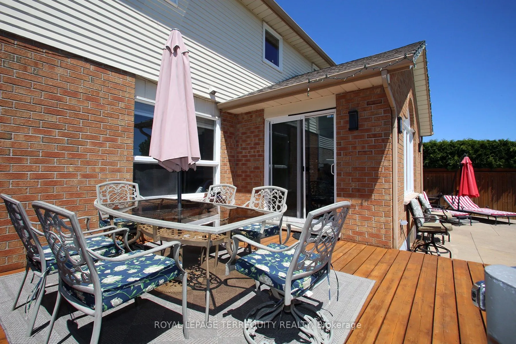 3 Riviera Ridge