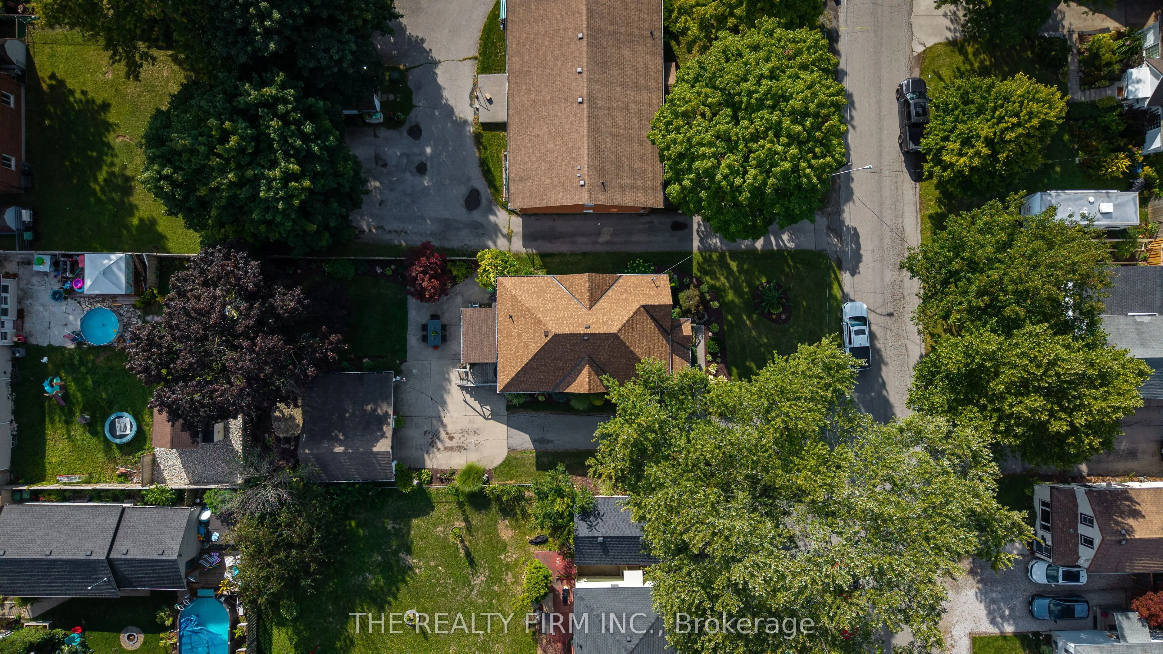 40 Mary Street E