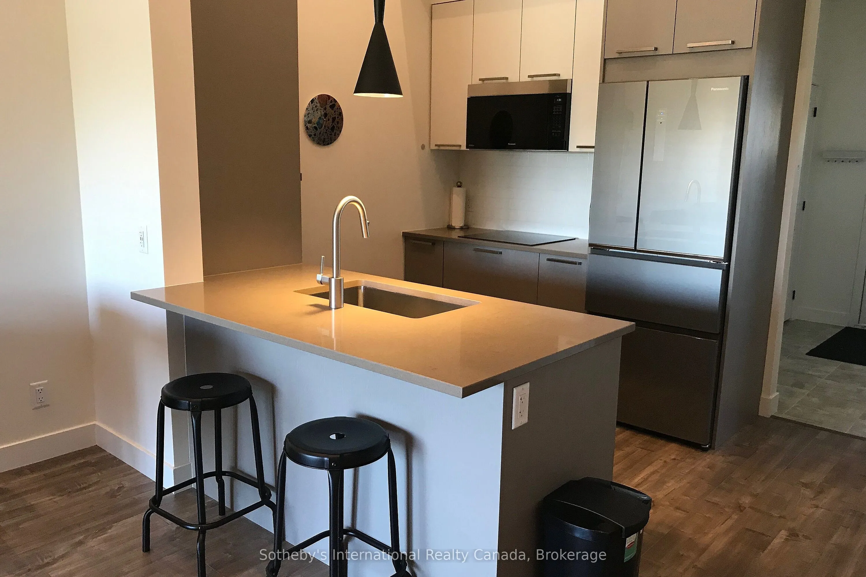 10 Beckwith Lane, #206