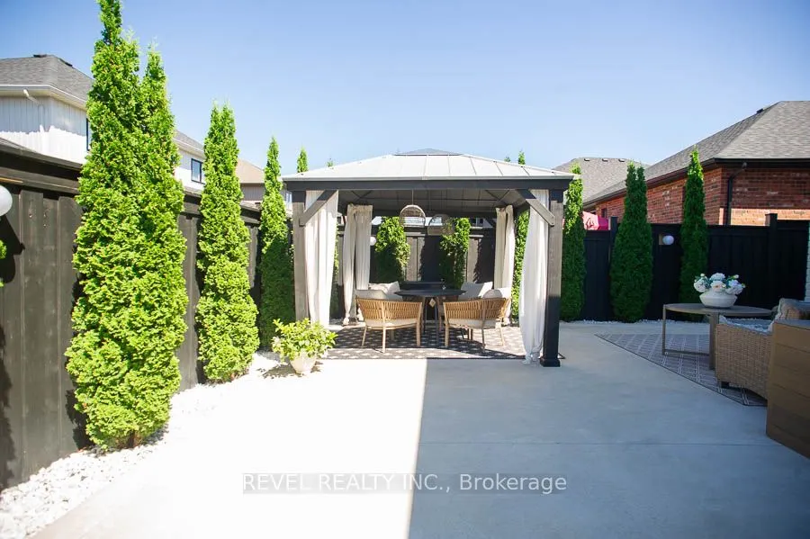 26 Gibbons Street