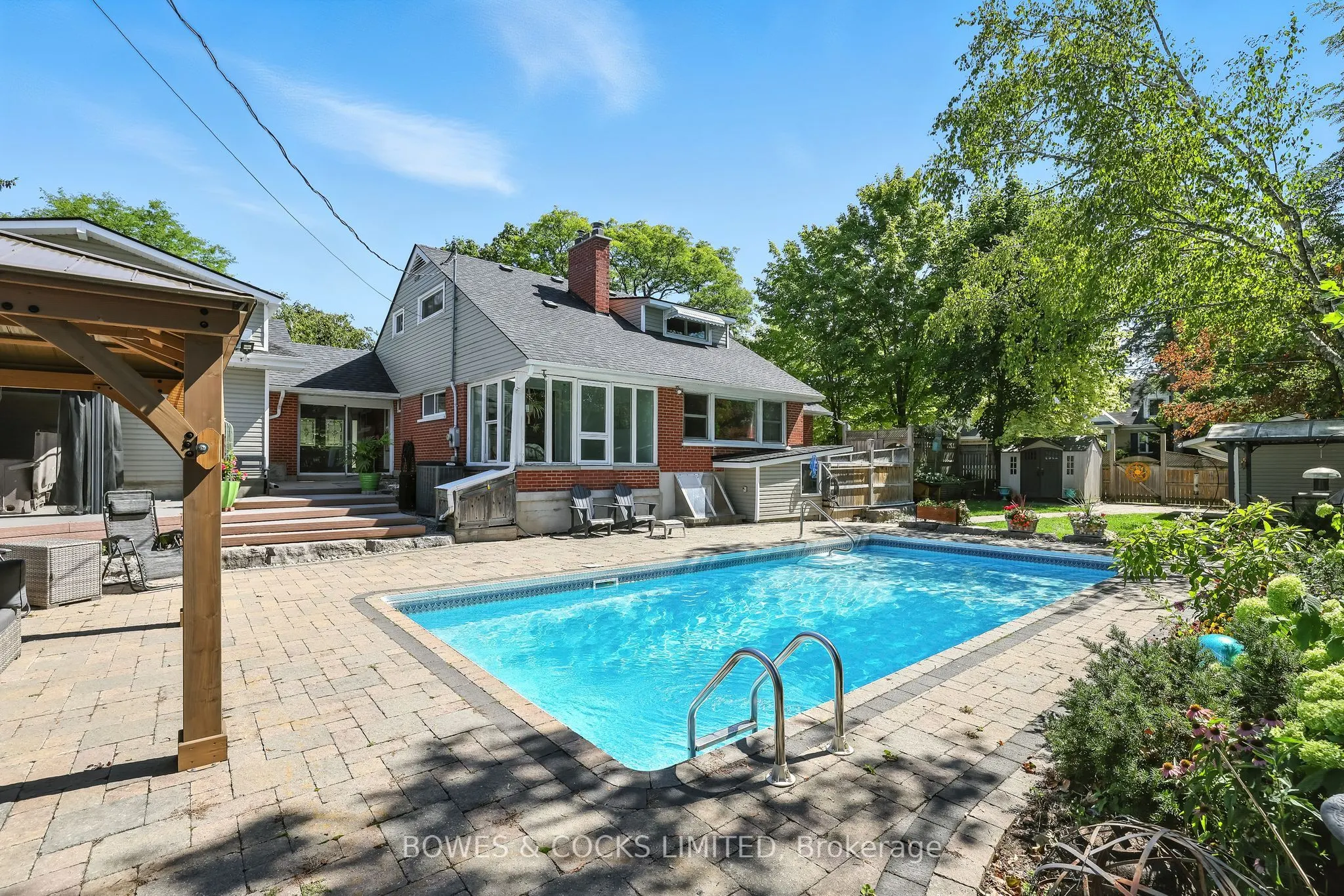 433 Manorhill Avenue