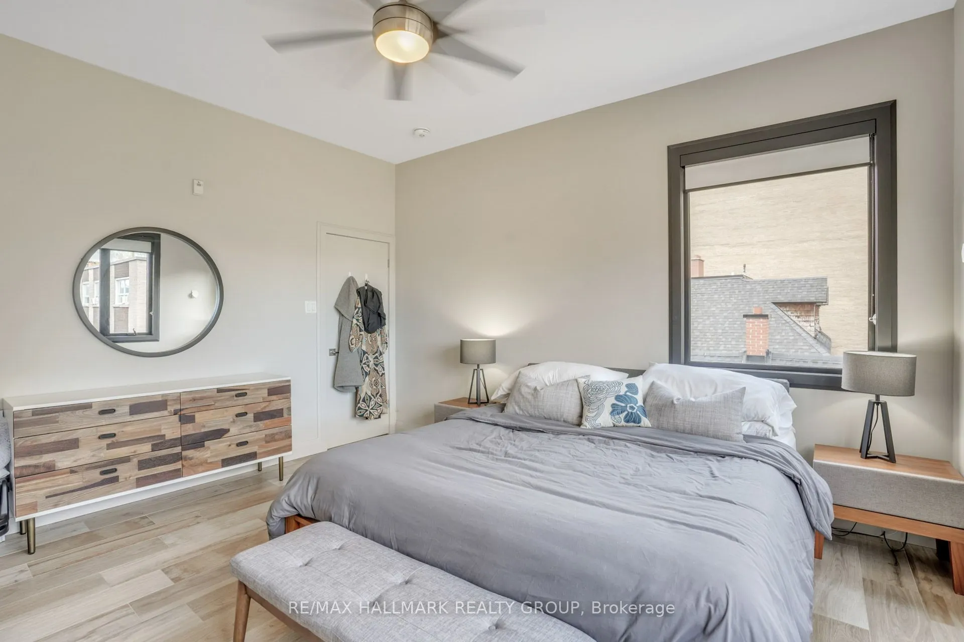 201 MACLAREN Street, #5