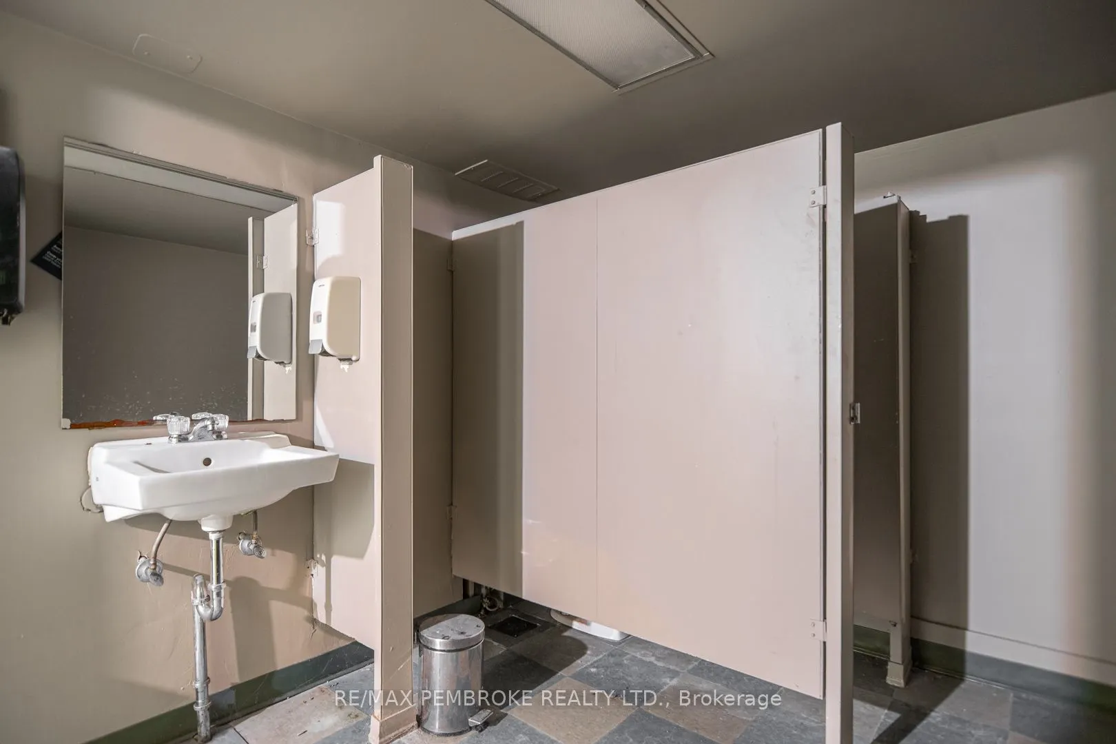 131 Pembroke Street W