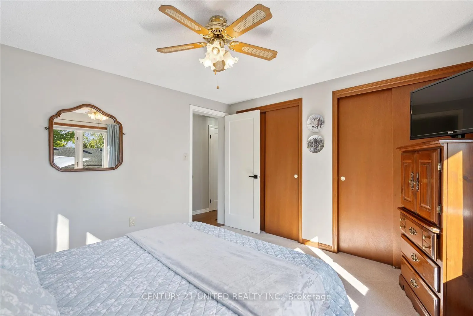 803 Crowley Crescent
