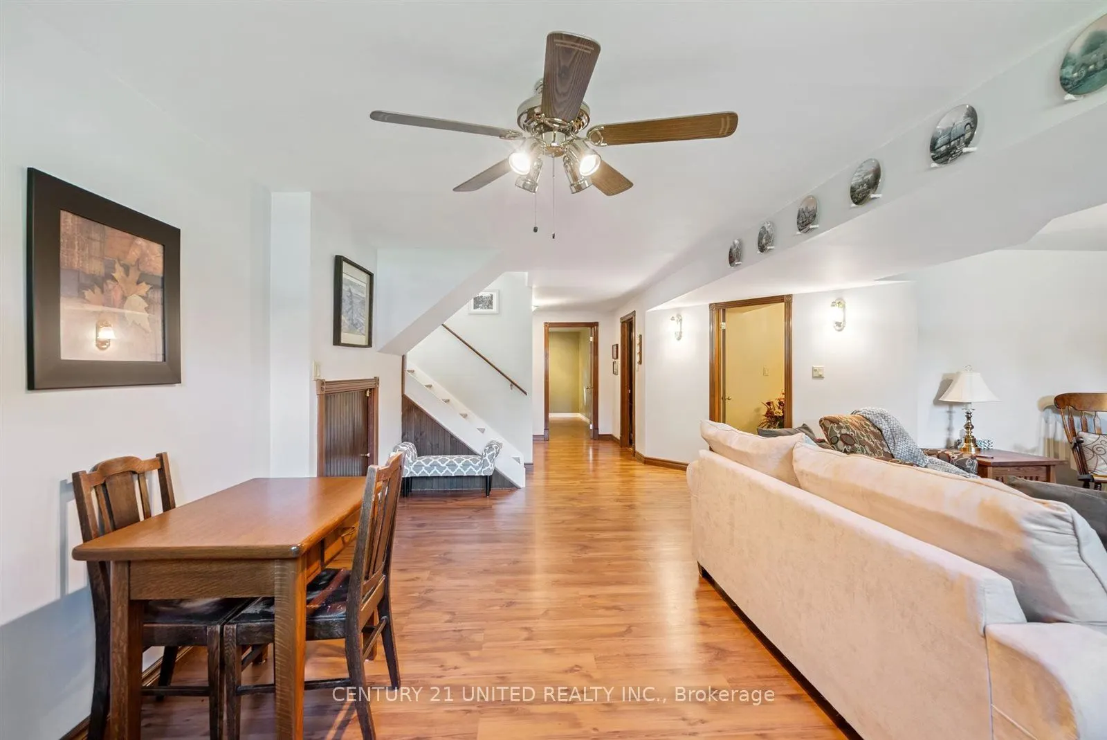803 Crowley Crescent
