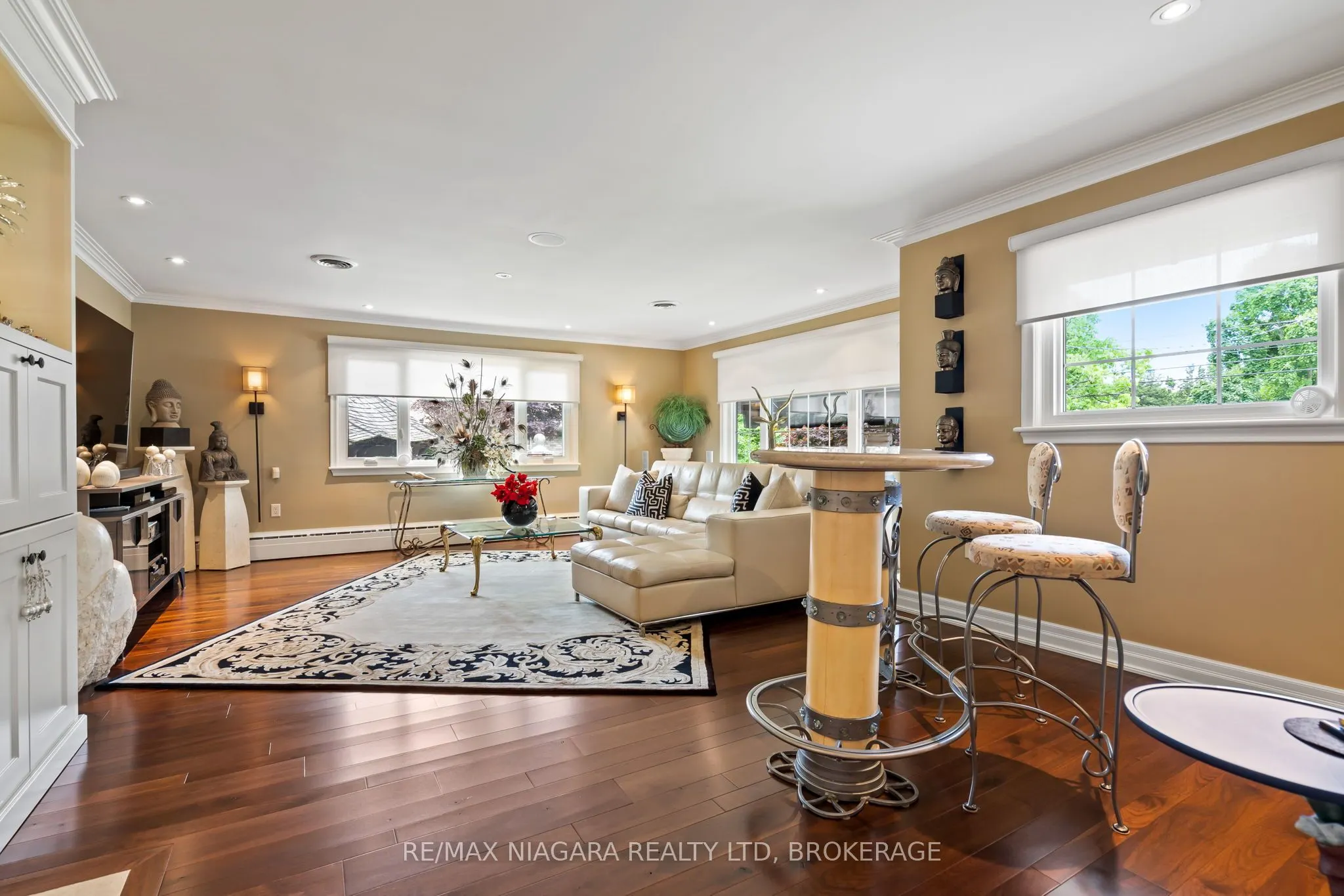 181 Lakeshore Road