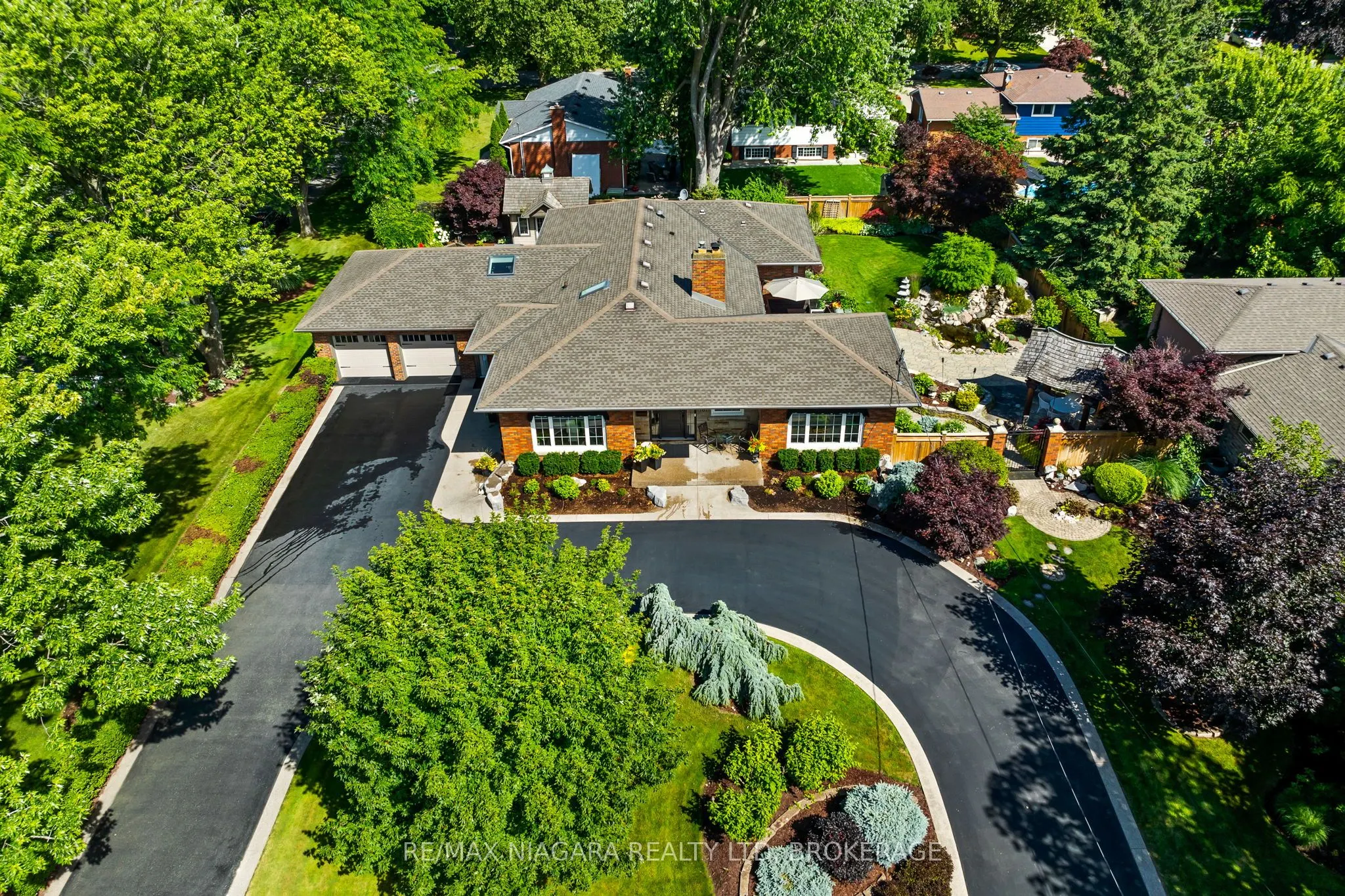 181 Lakeshore Road