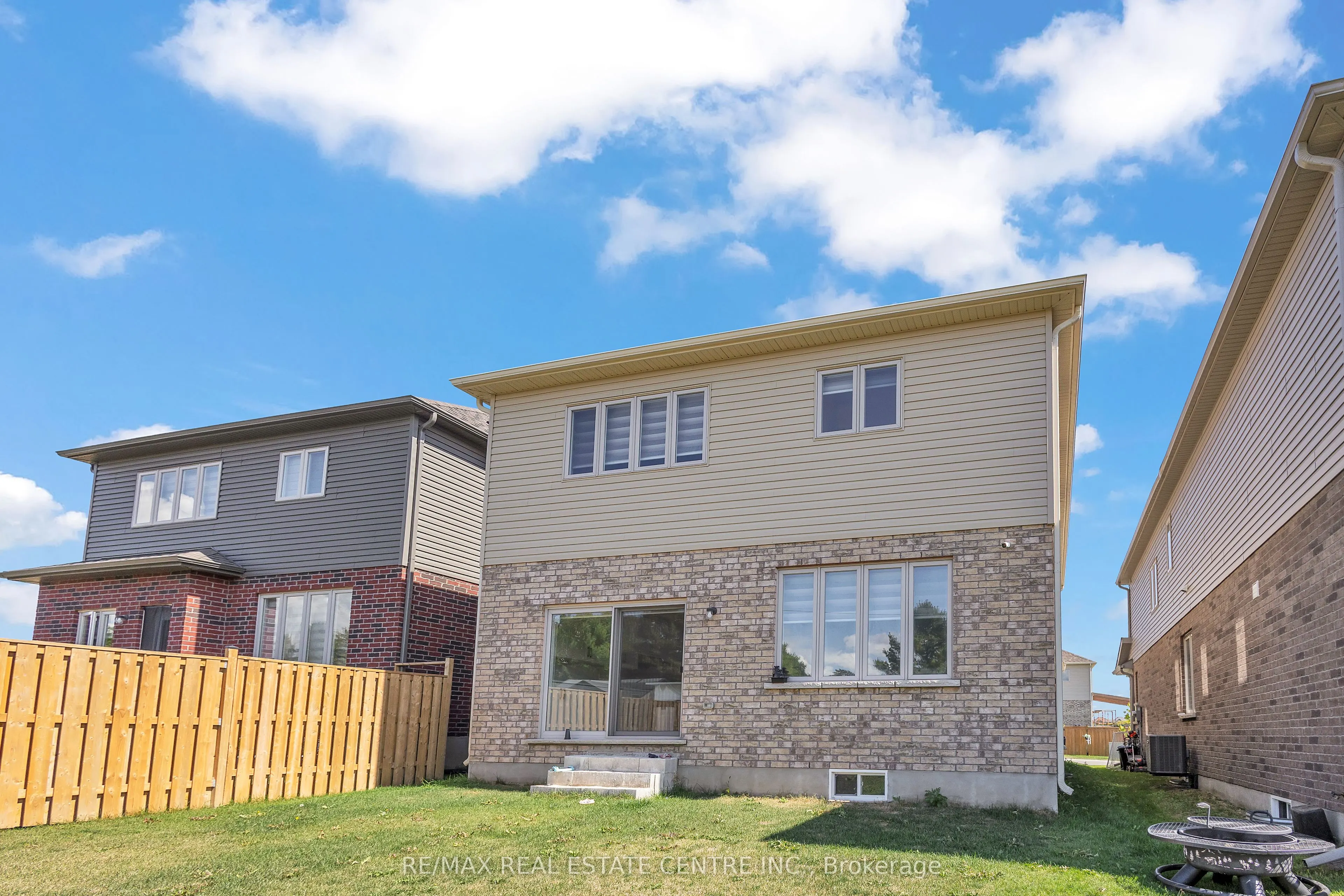 42 Henry Maracle Street