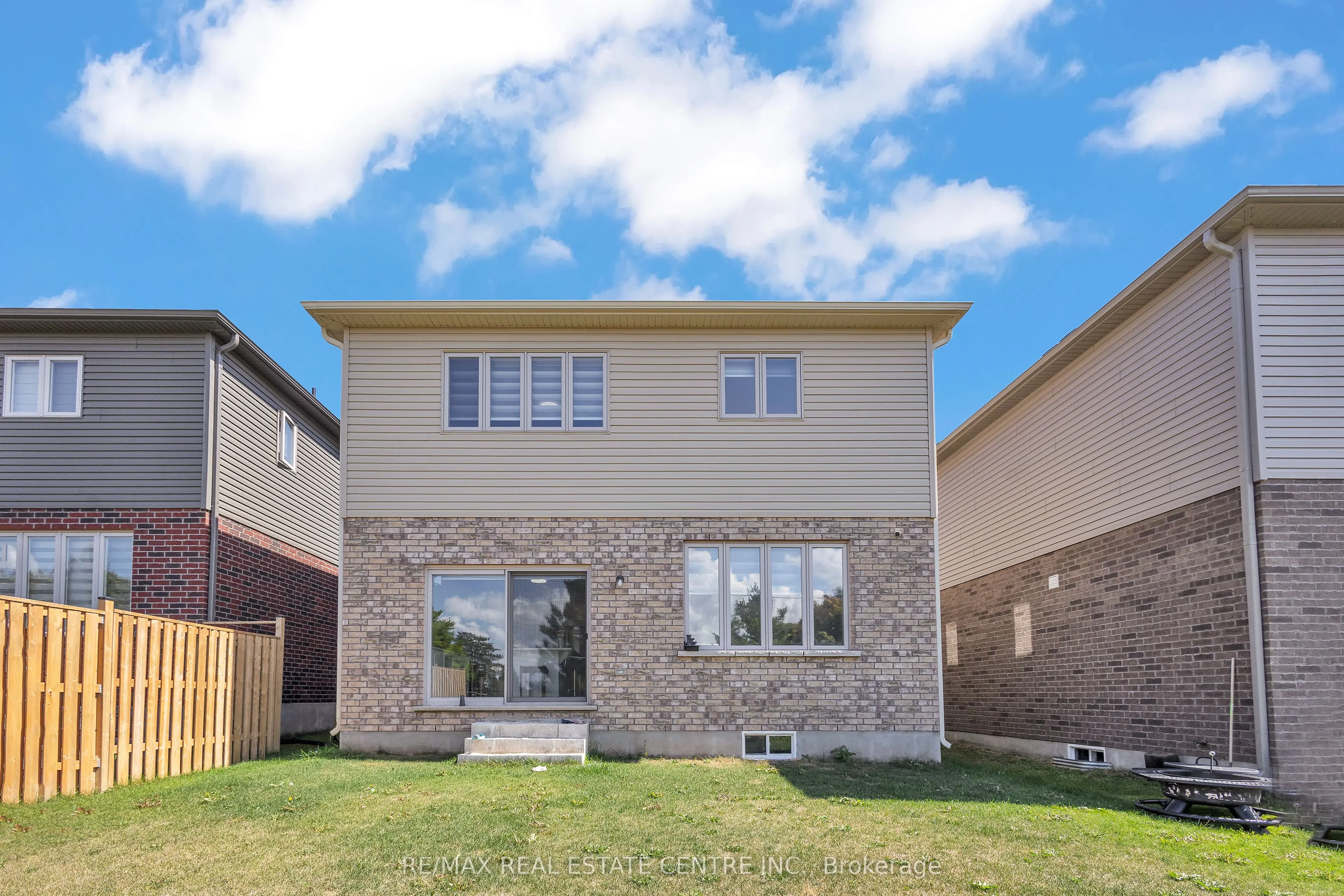 42 Henry Maracle Street