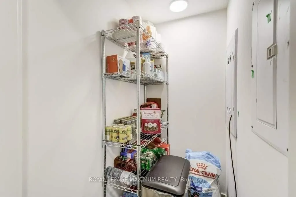 10 Beausoleil Lane, #204