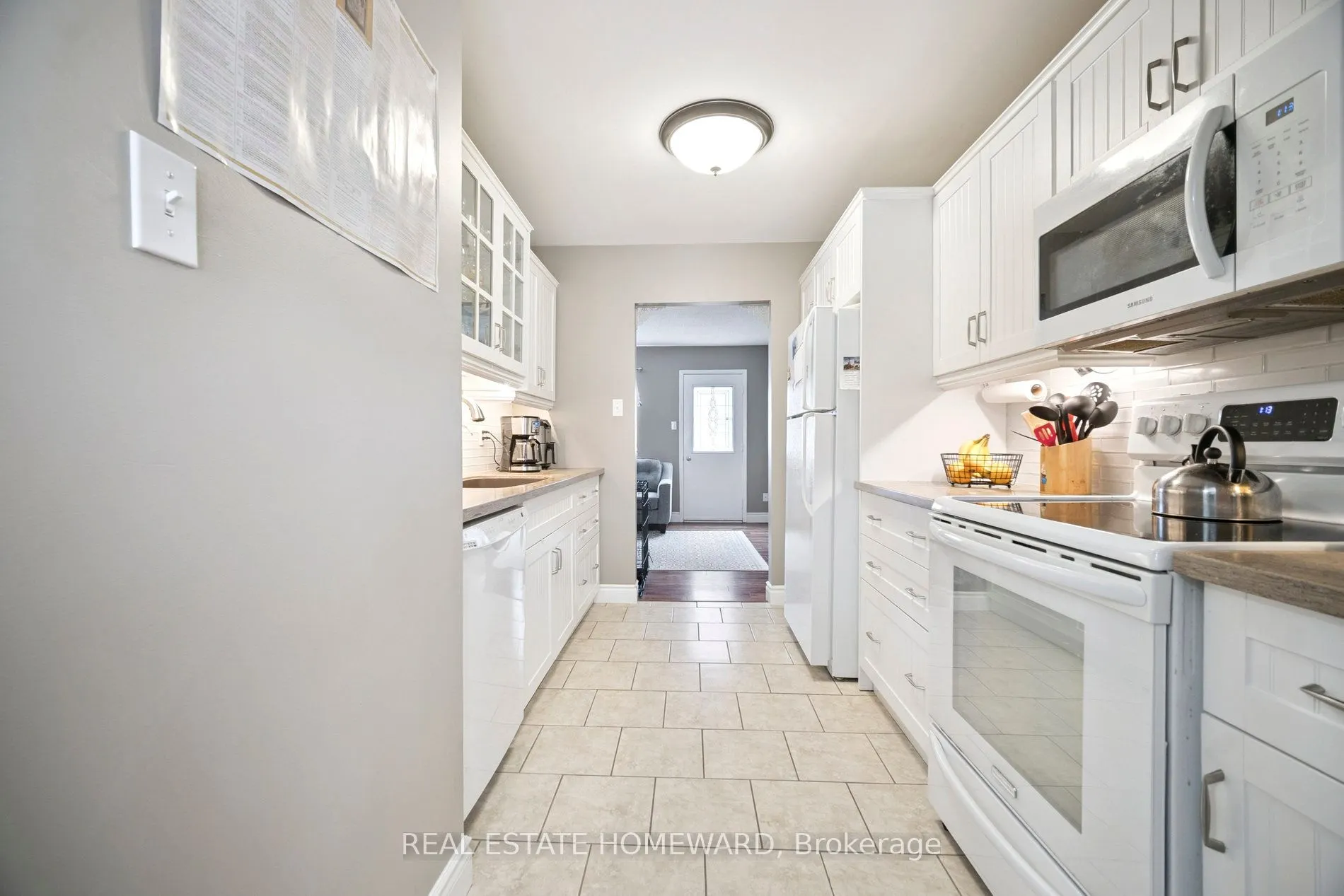 12-1093 Nellis Street, #12