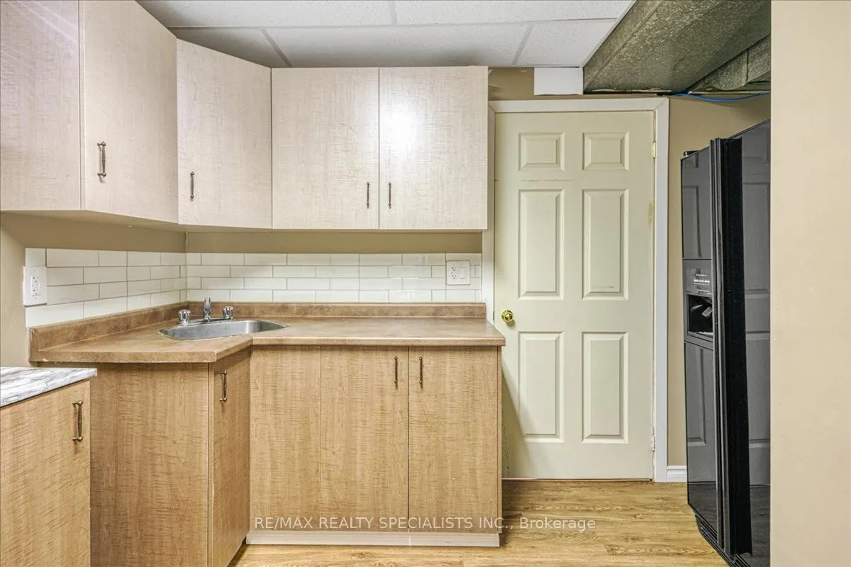 1426 Kingslea Court