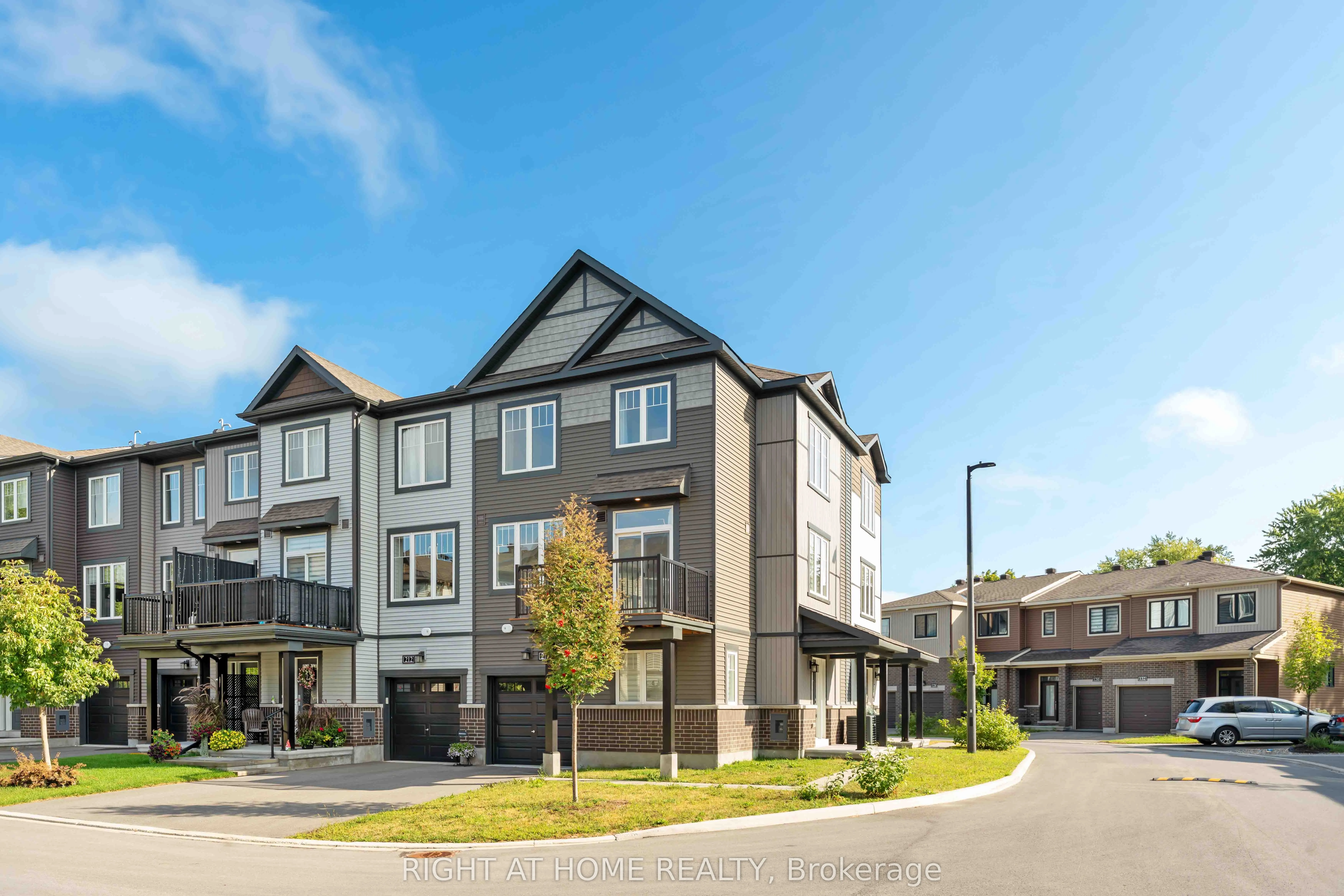214 Attwell Private