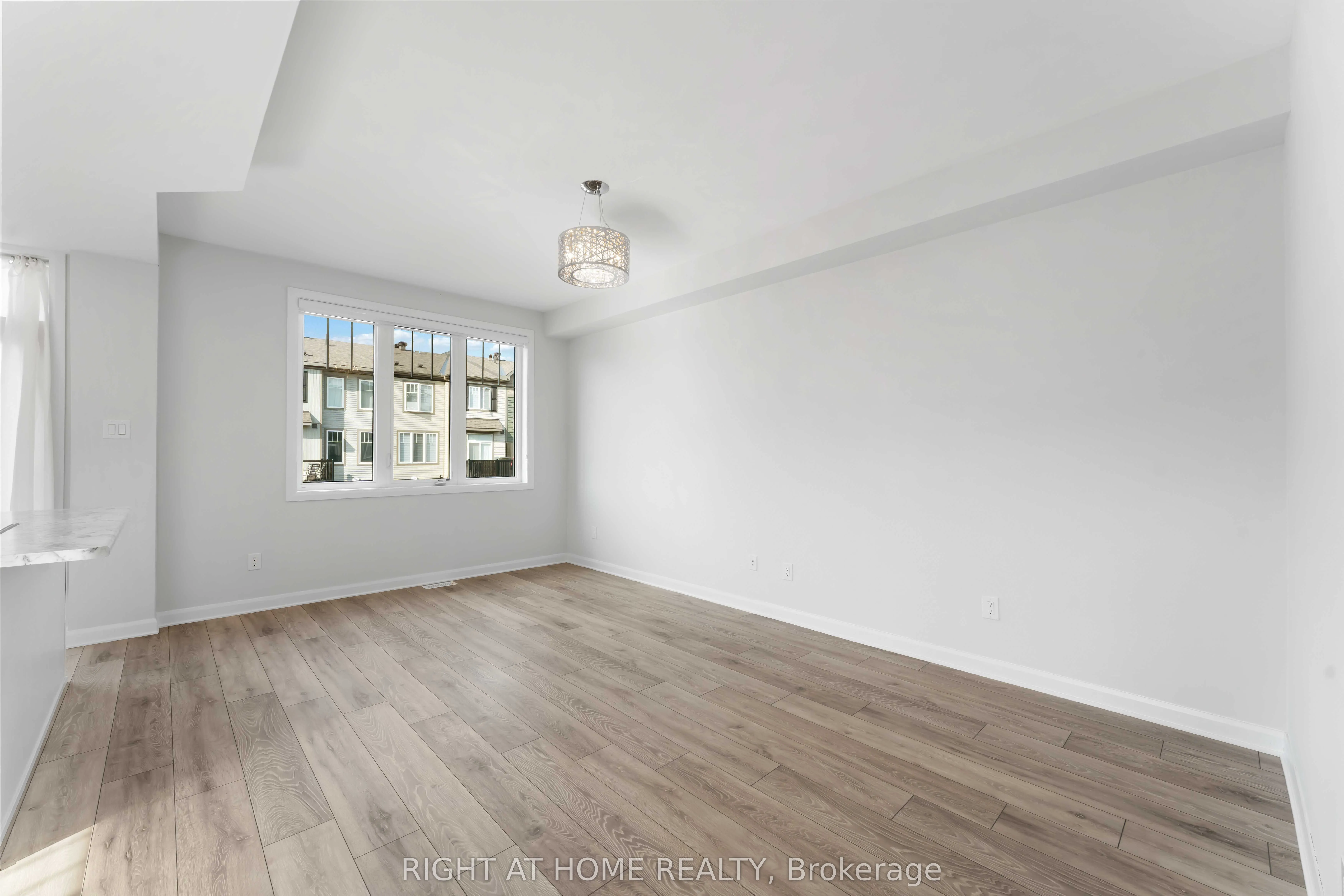214 Attwell Private
