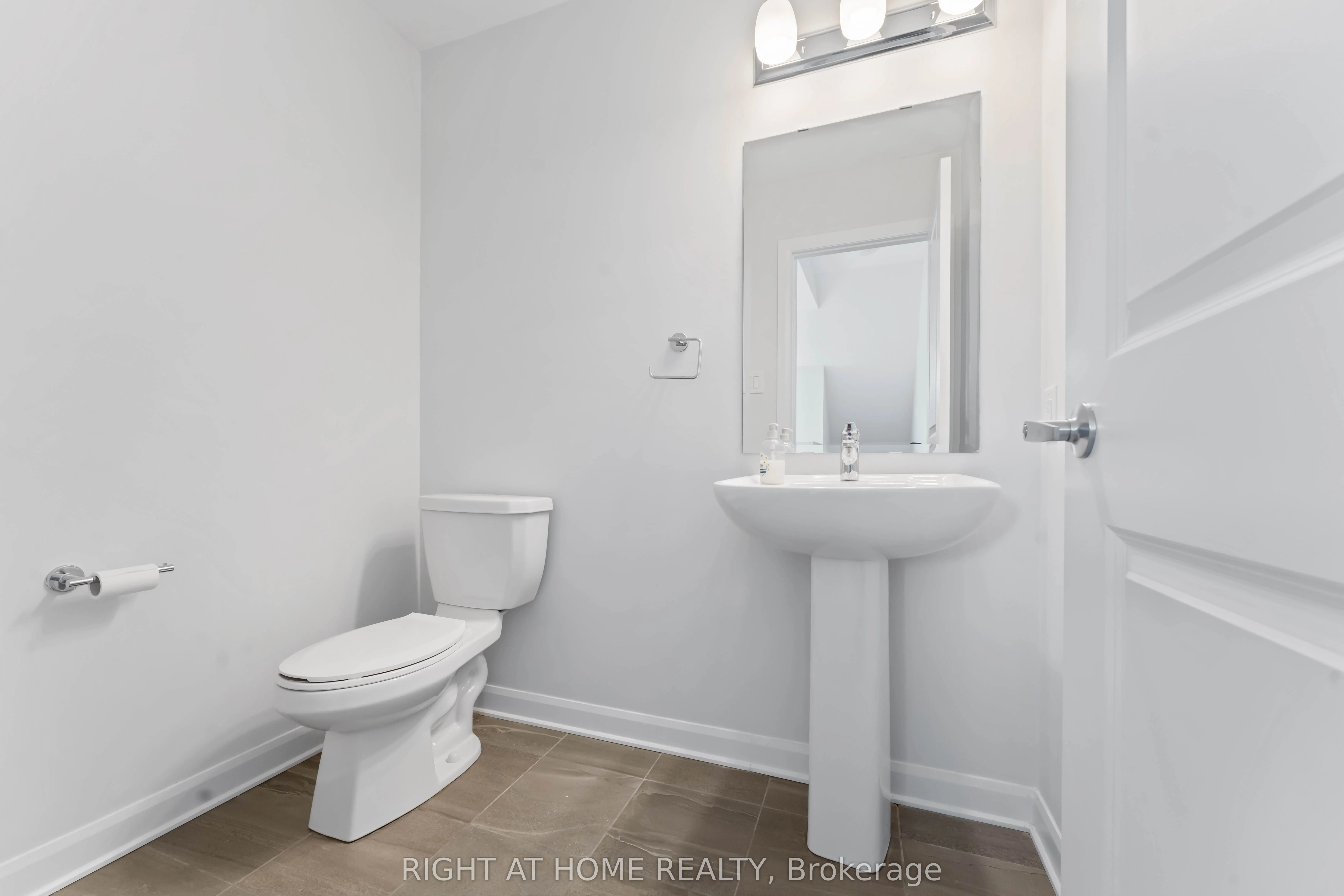 214 Attwell Private