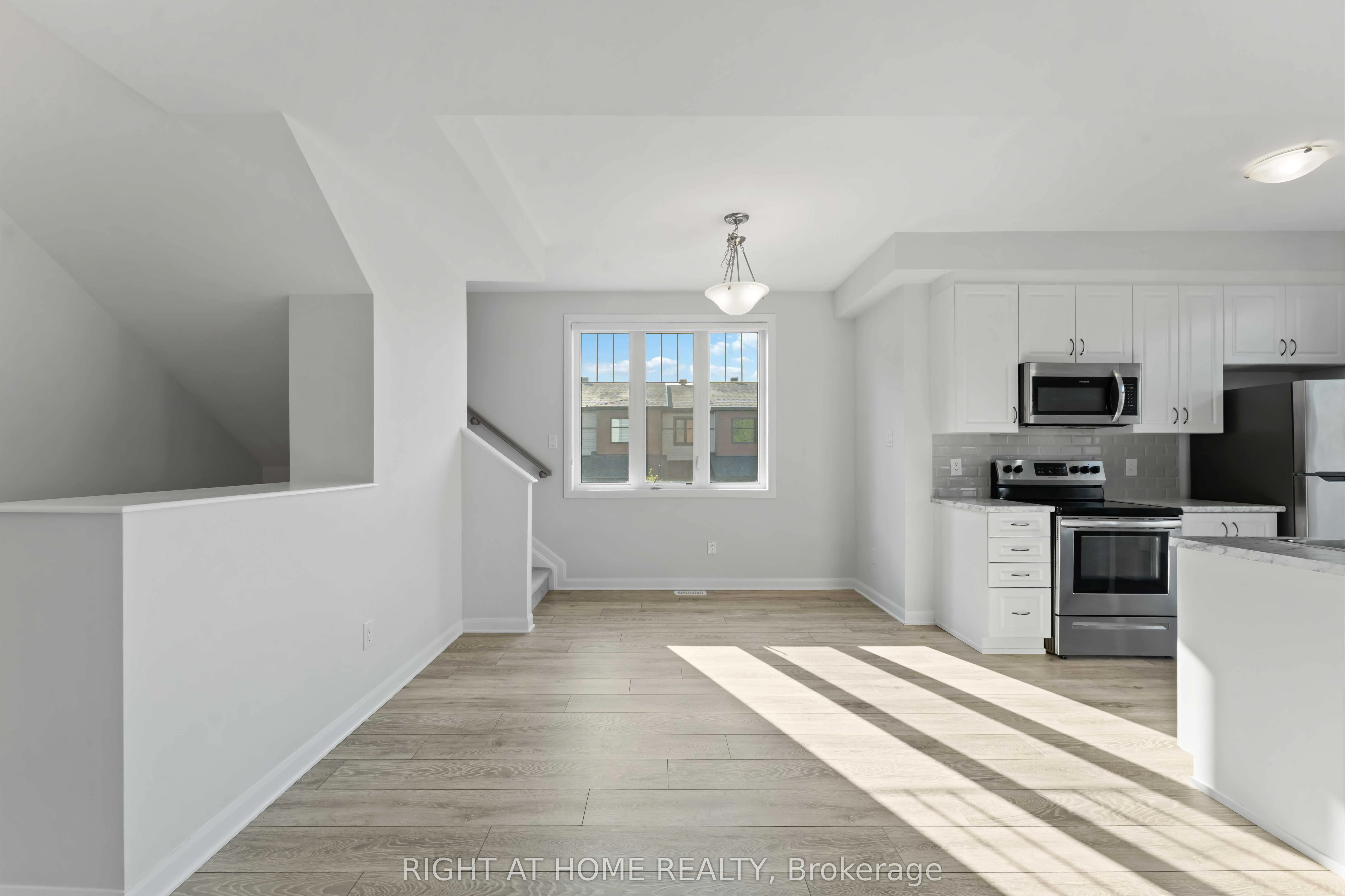 214 Attwell Private