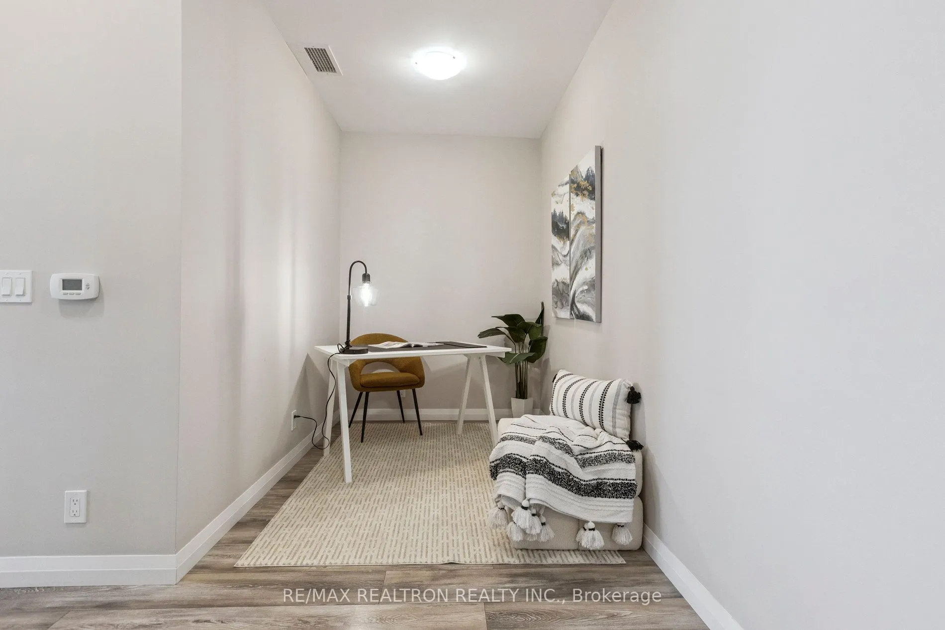 104 Garment Street, #1310