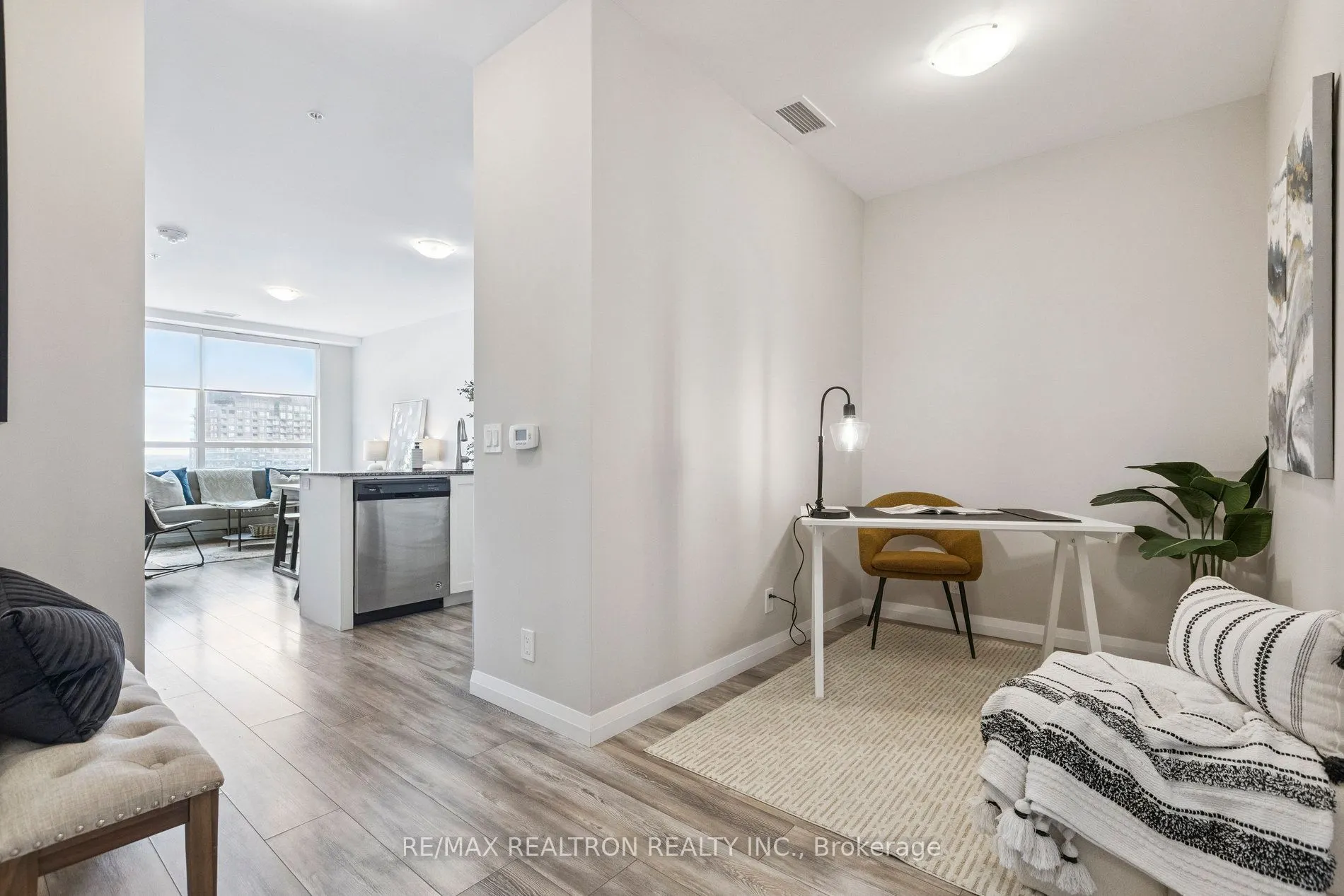 104 Garment Street, #1310