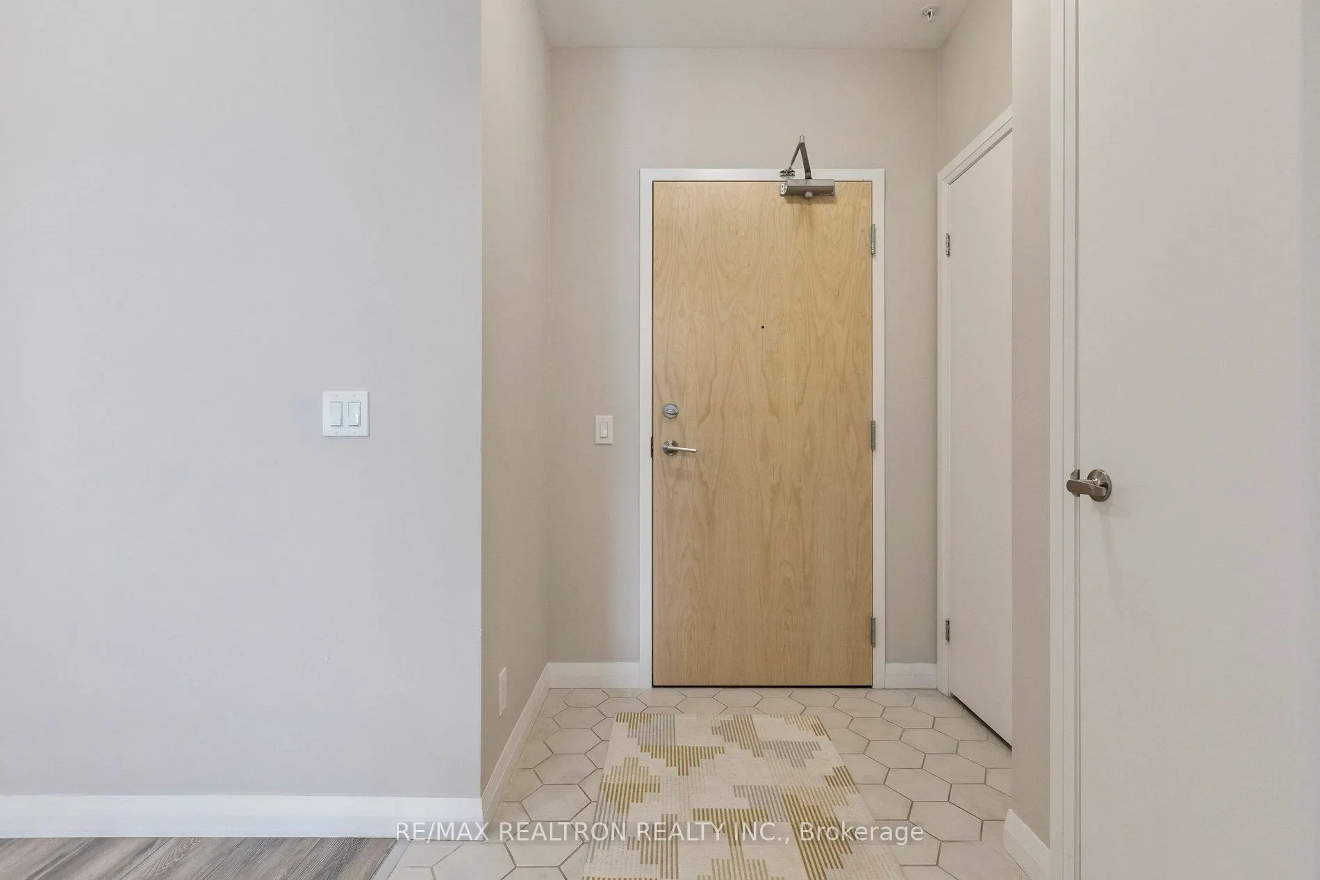 104 Garment Street, #1310