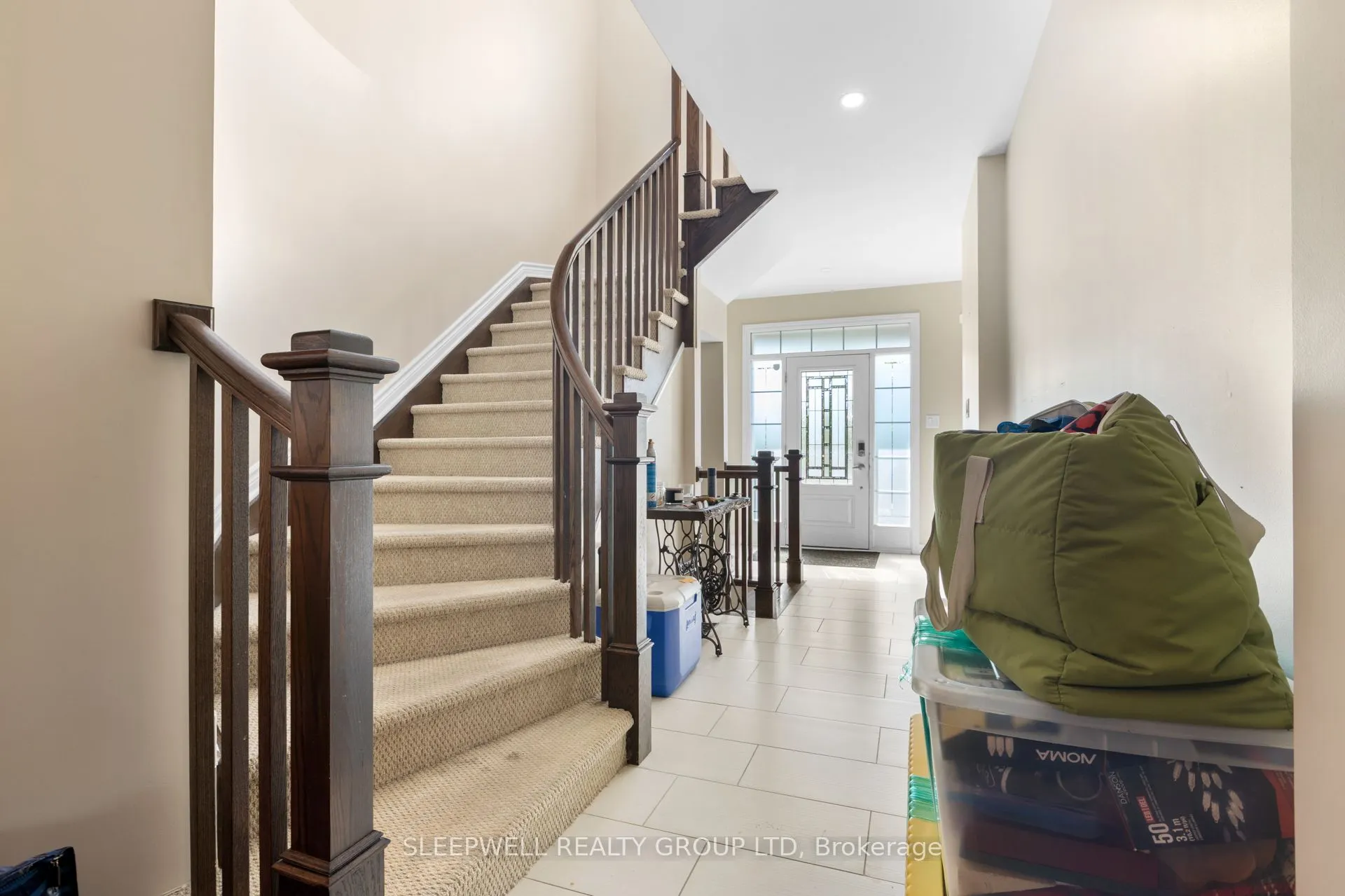 676 Eagle Crest Heights