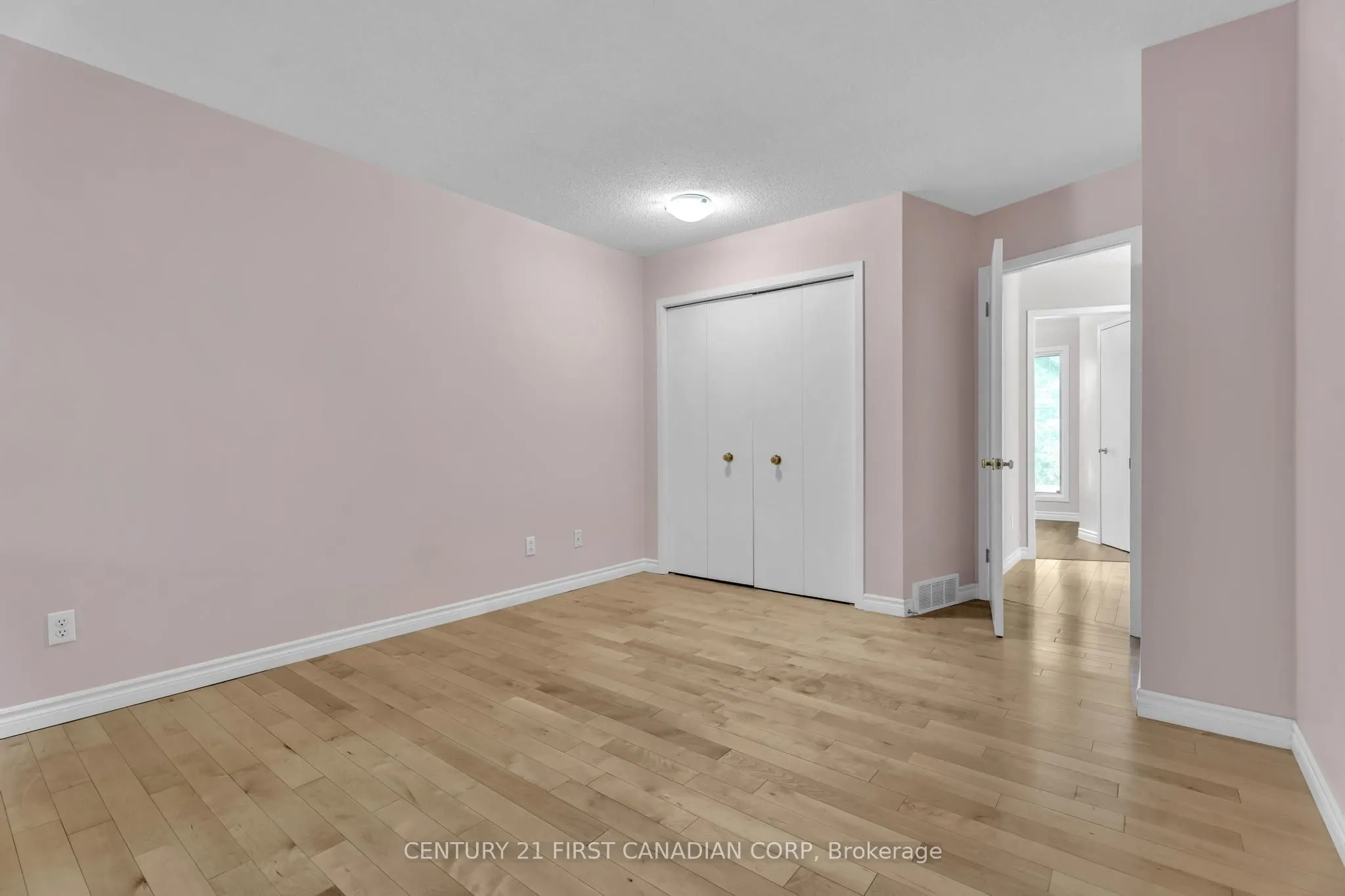 285 Riverside Drive